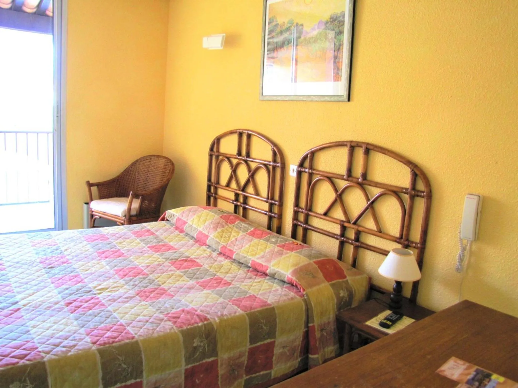 Bed in Hotel Alhambra