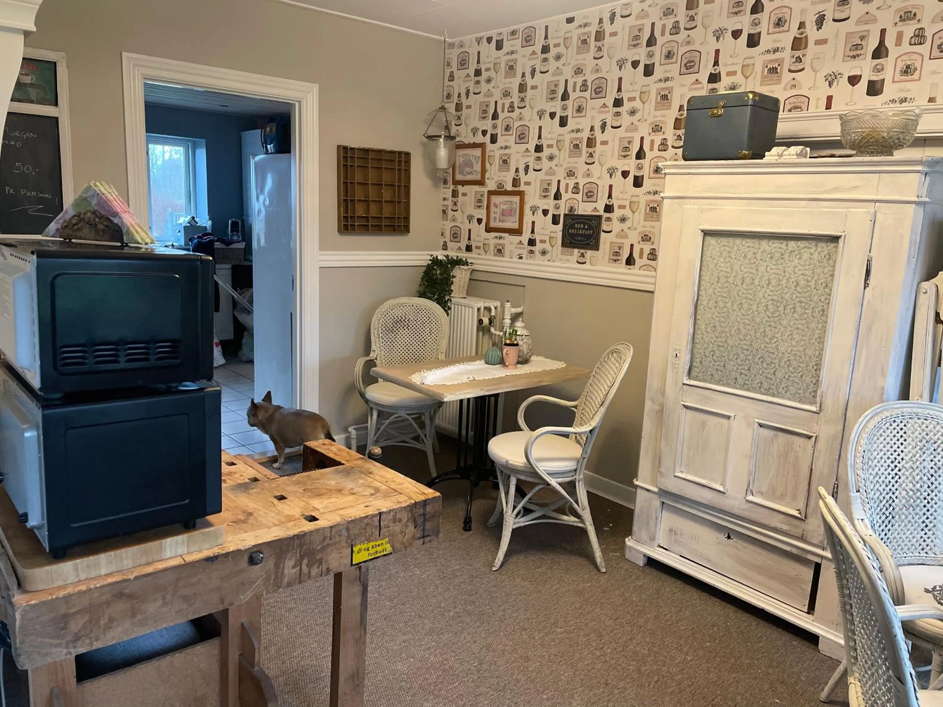 Seating area in Den Gamle Apotekergaard