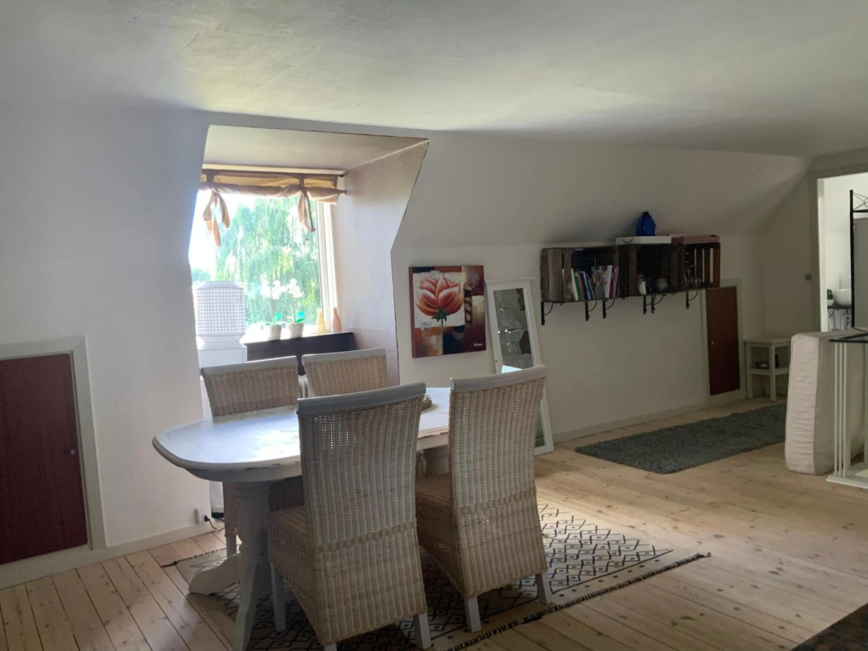 Communal lounge/ TV room in Den Gamle Apotekergaard