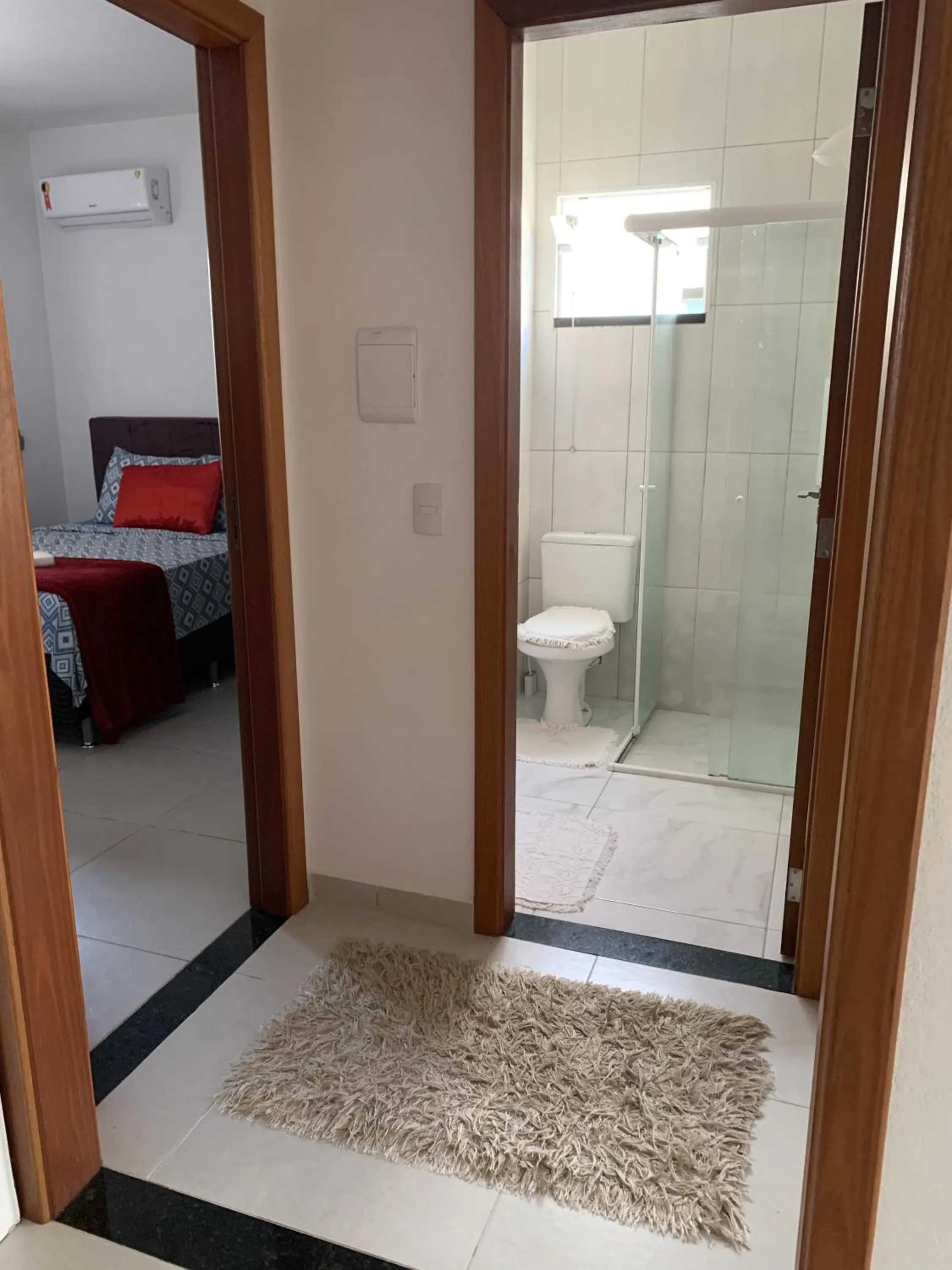 Shower, Bed in Casa do Lago - Condomínio de Casas para aluguel diário e de Temporada