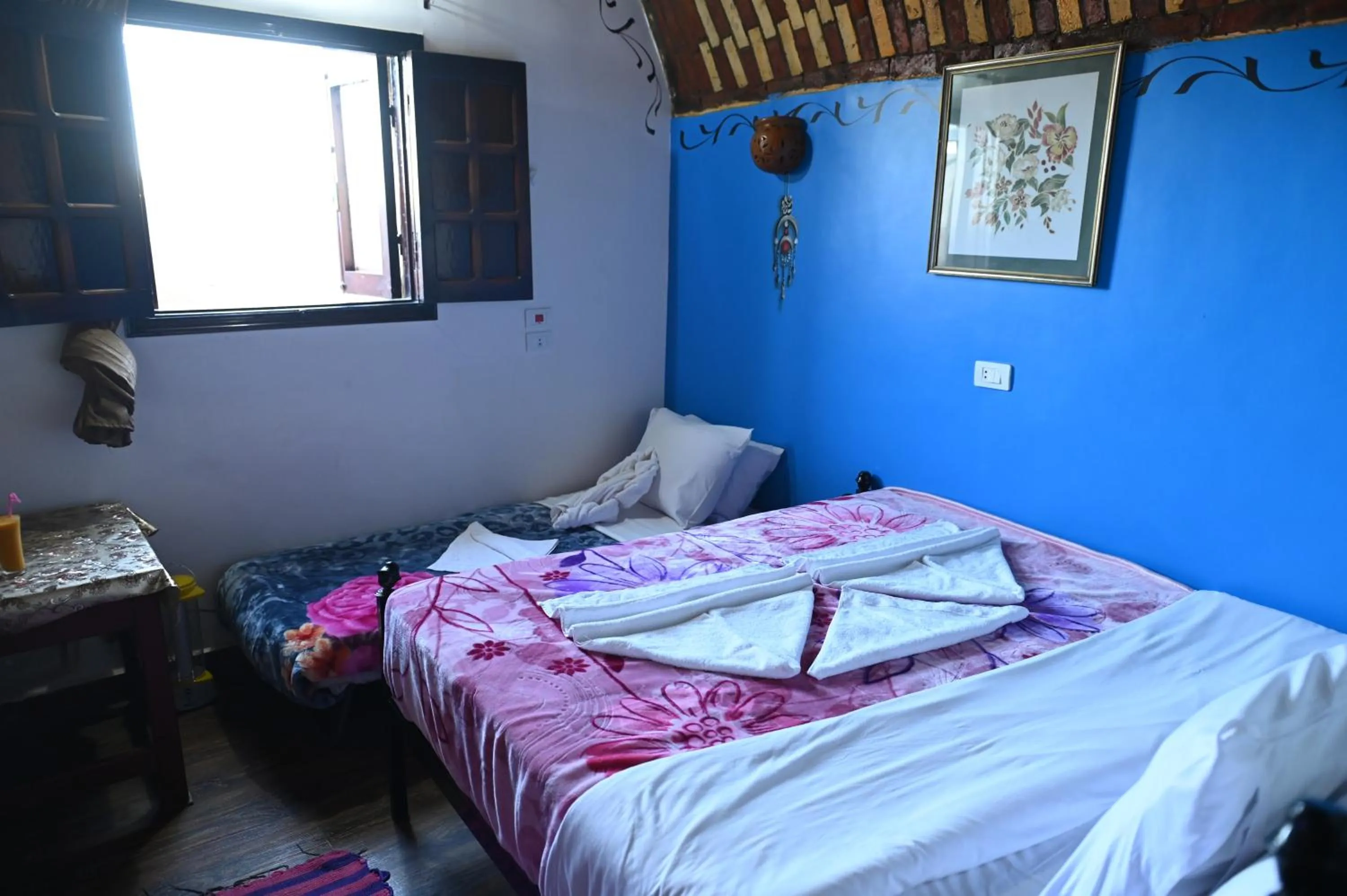 Bedroom, Bed in Opal privat nubian hotel