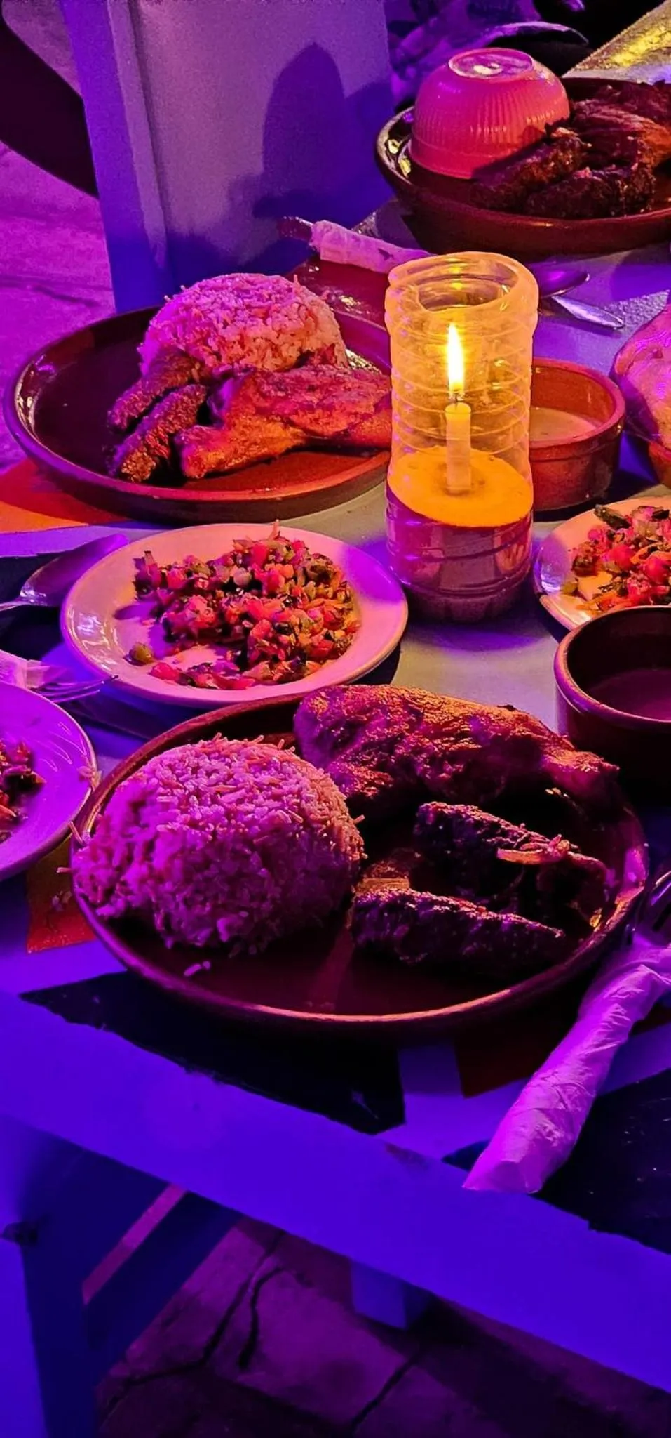 Restaurant/places to eat in Opal privat nubian hotel