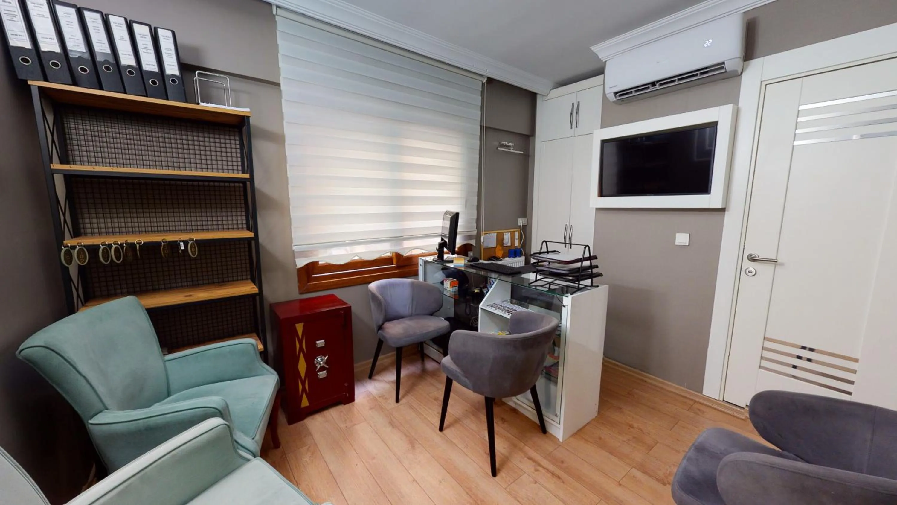 Lobby or reception in The Wolf Hotel