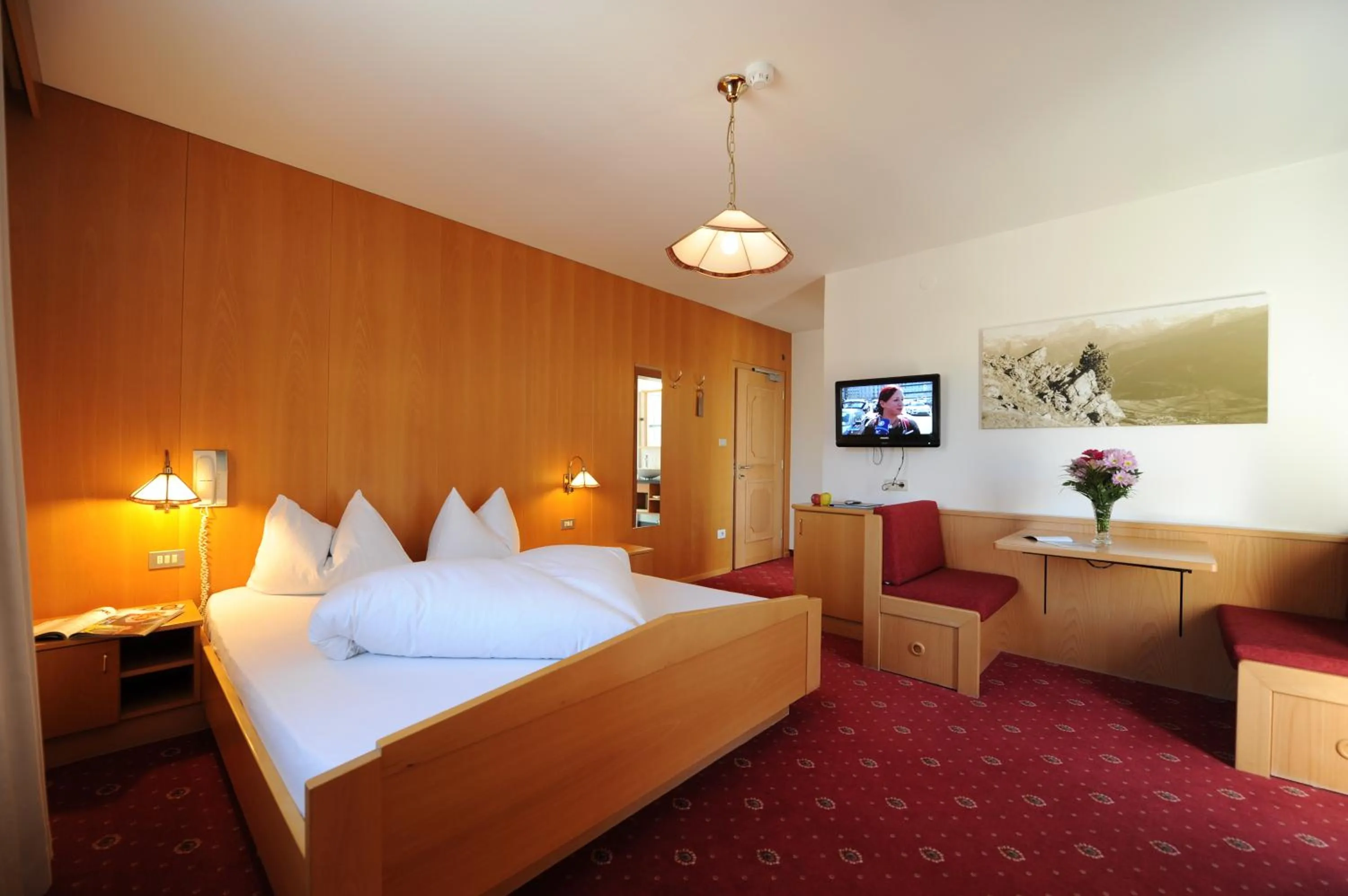 Photo of the whole room, Bed in Gasthof Stern