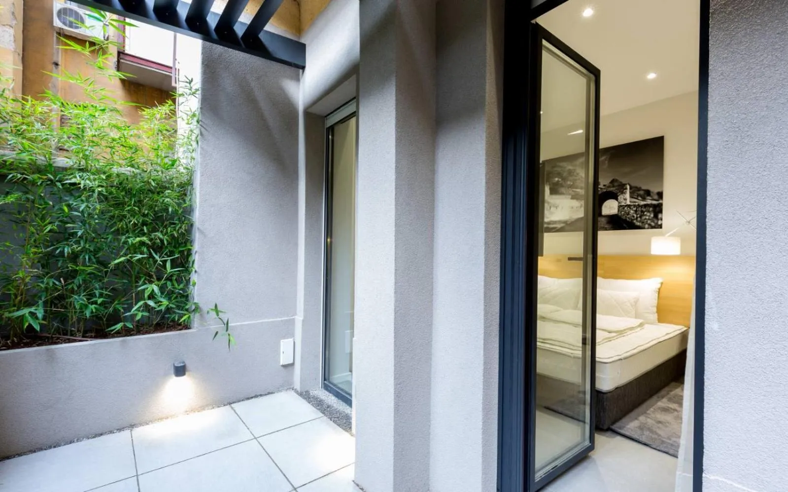 View (from property/room), Bed in Teanna Lux Apartments