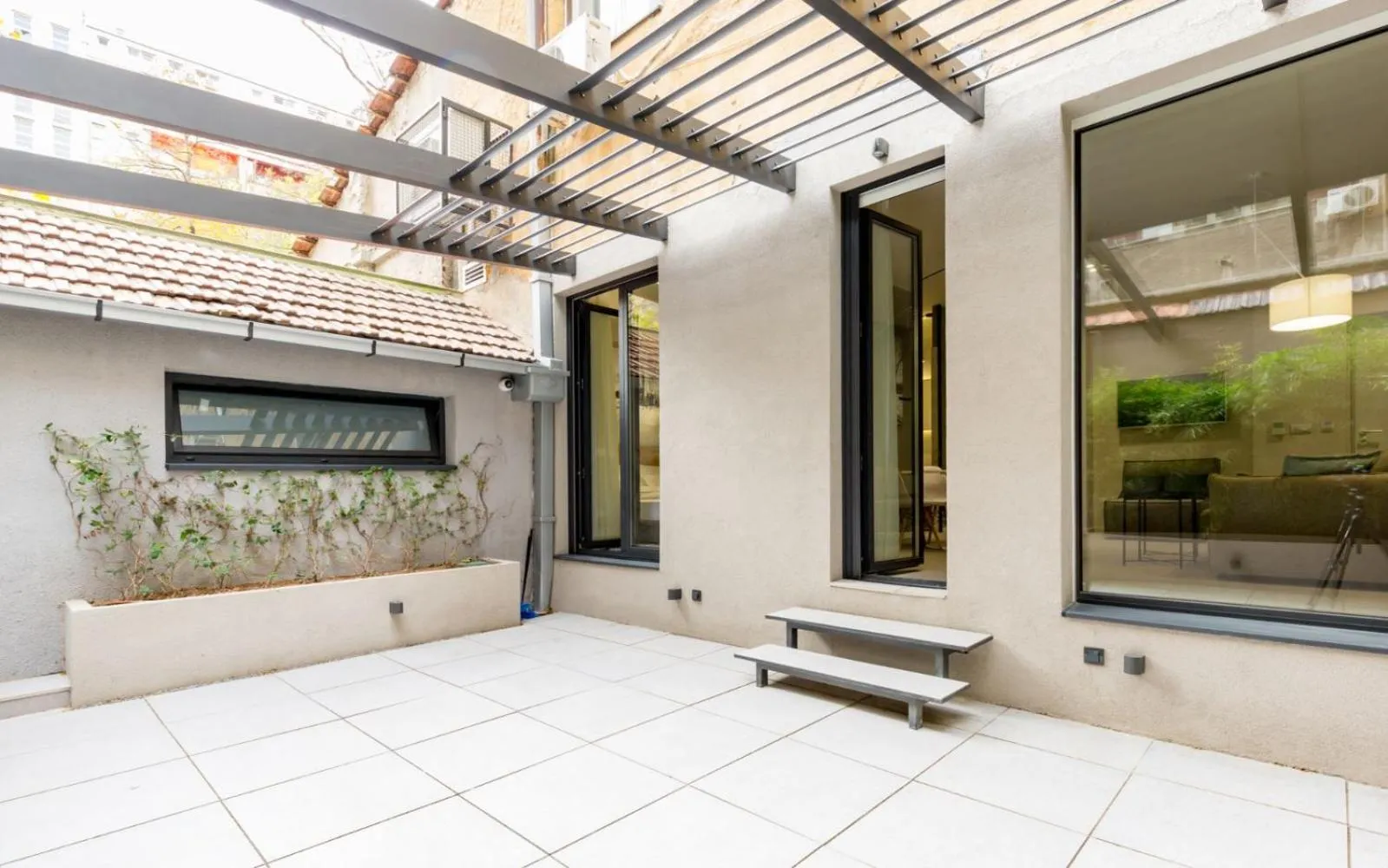 Patio in Teanna Lux Apartments