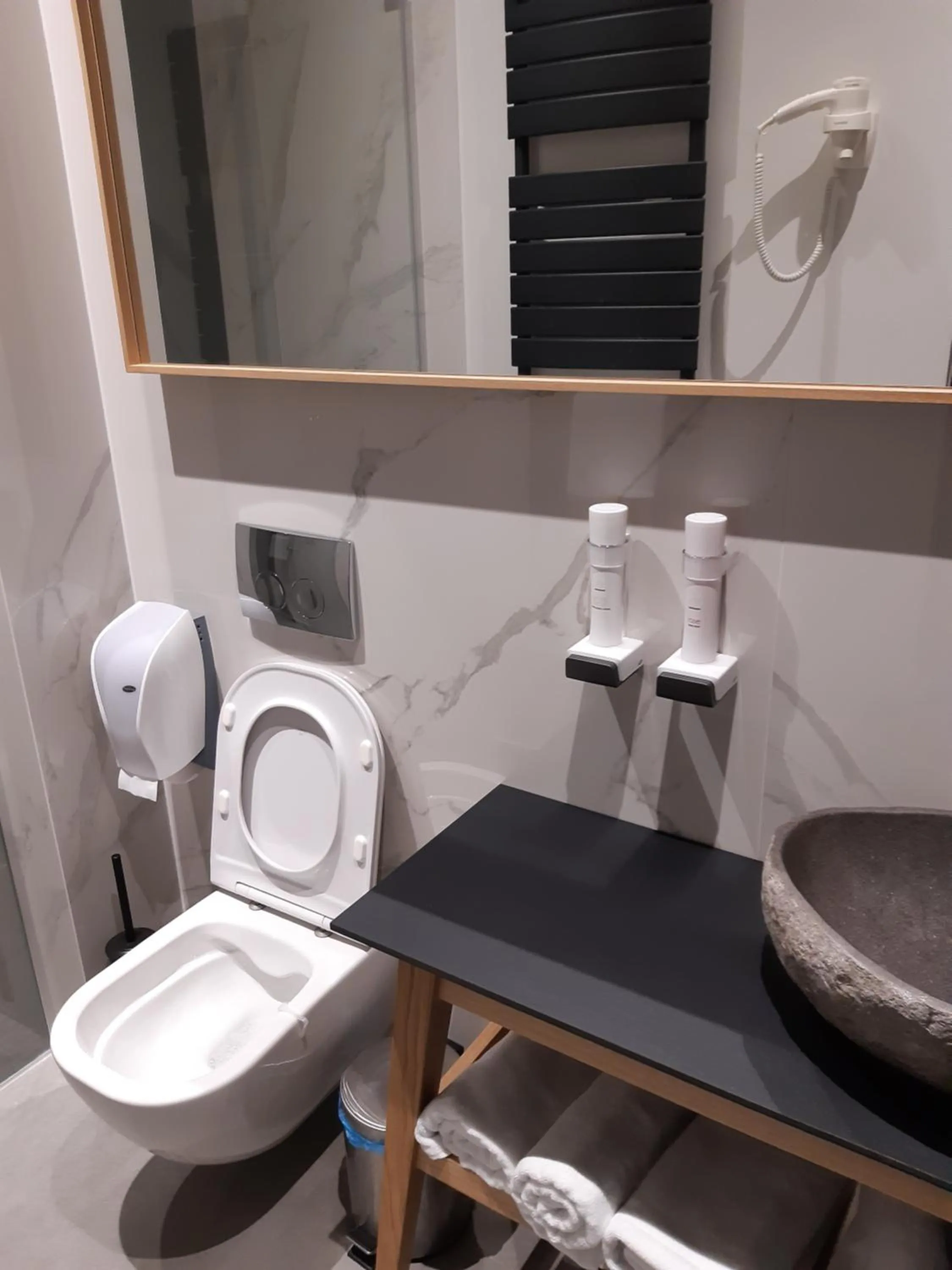 Toilet in Teanna Lux Apartments