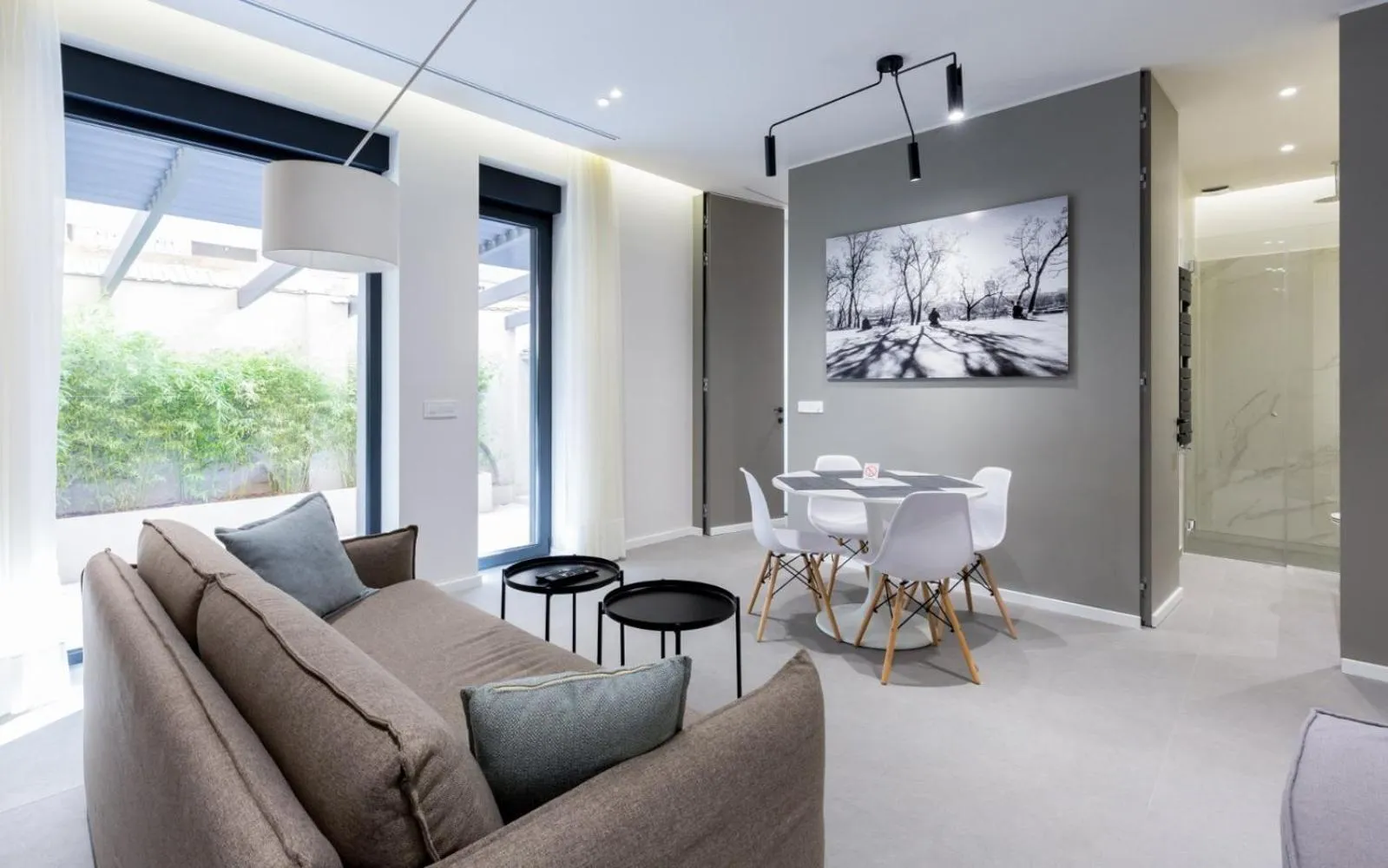 Living room in Teanna Lux Apartments