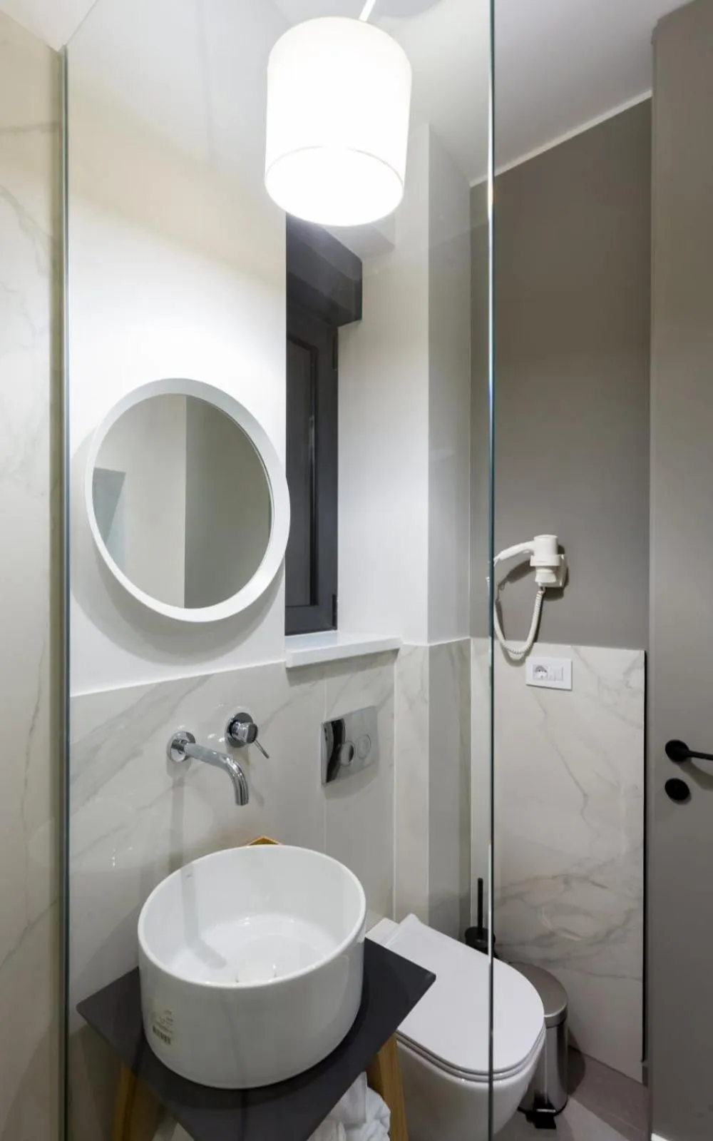 Toilet in Teanna Lux Apartments