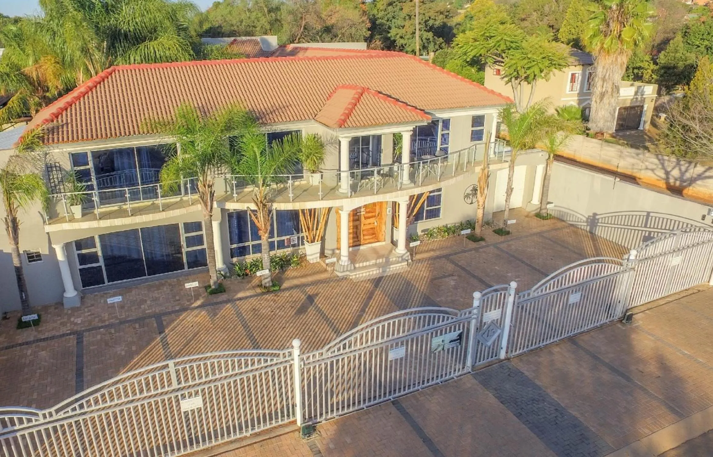 Property building in Club Cocomo