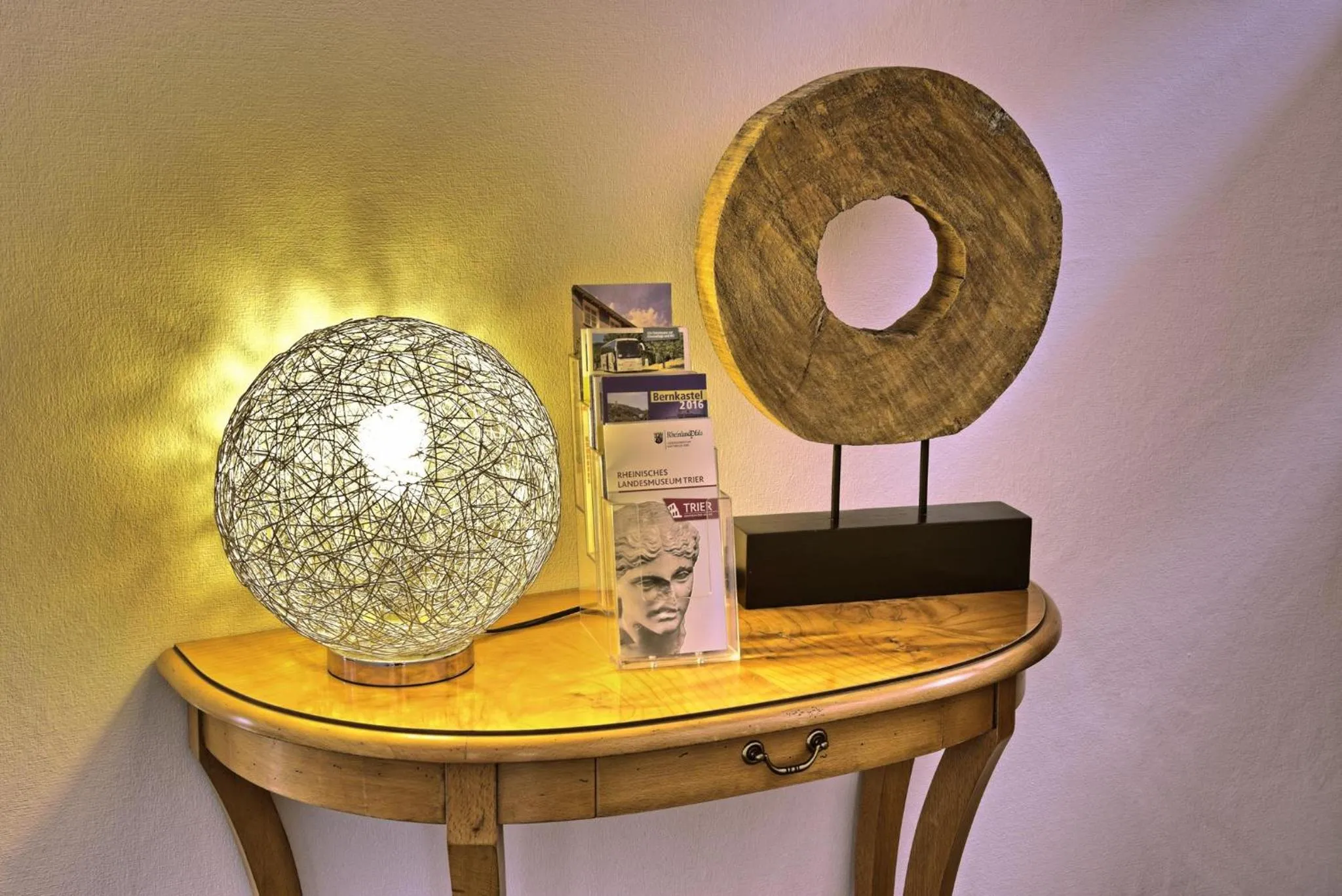 Lobby or reception in Weingut & Gästehaus Christoph Clüsserath