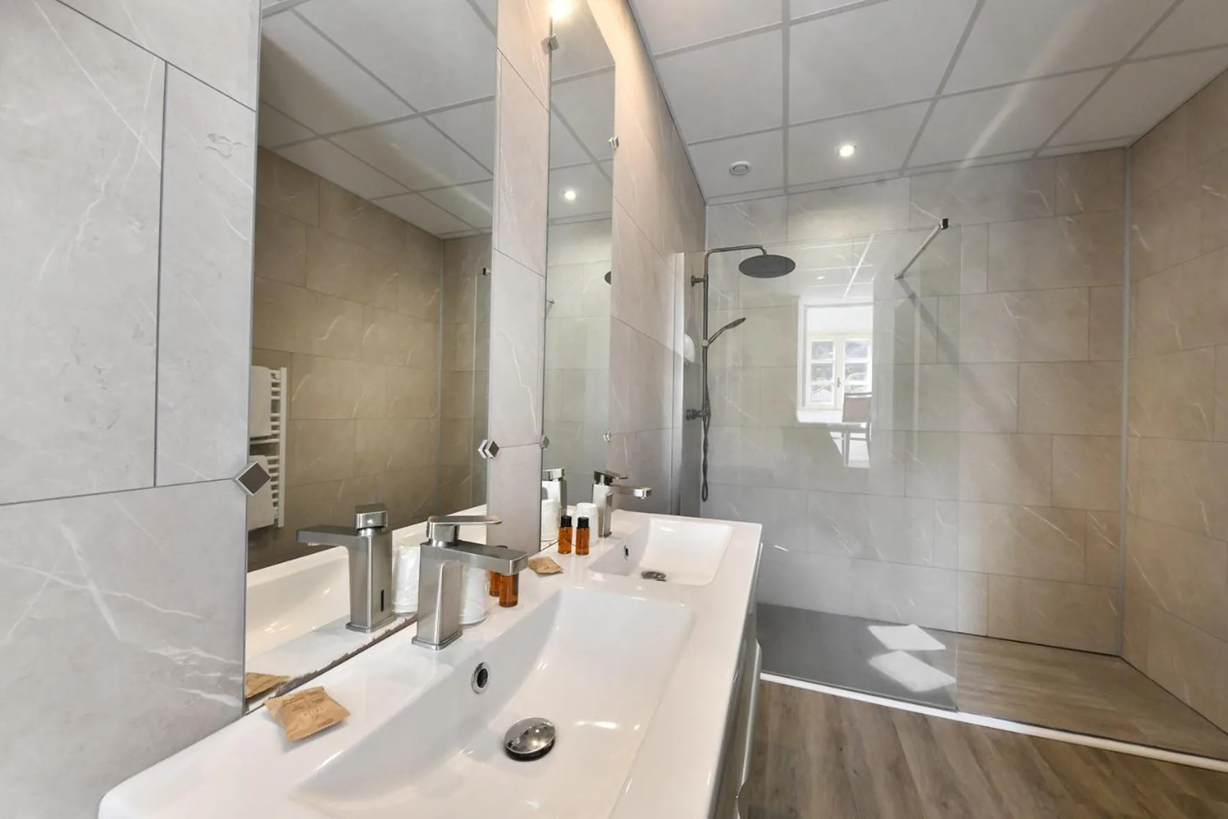 Bathroom in Les Portes du Cantal