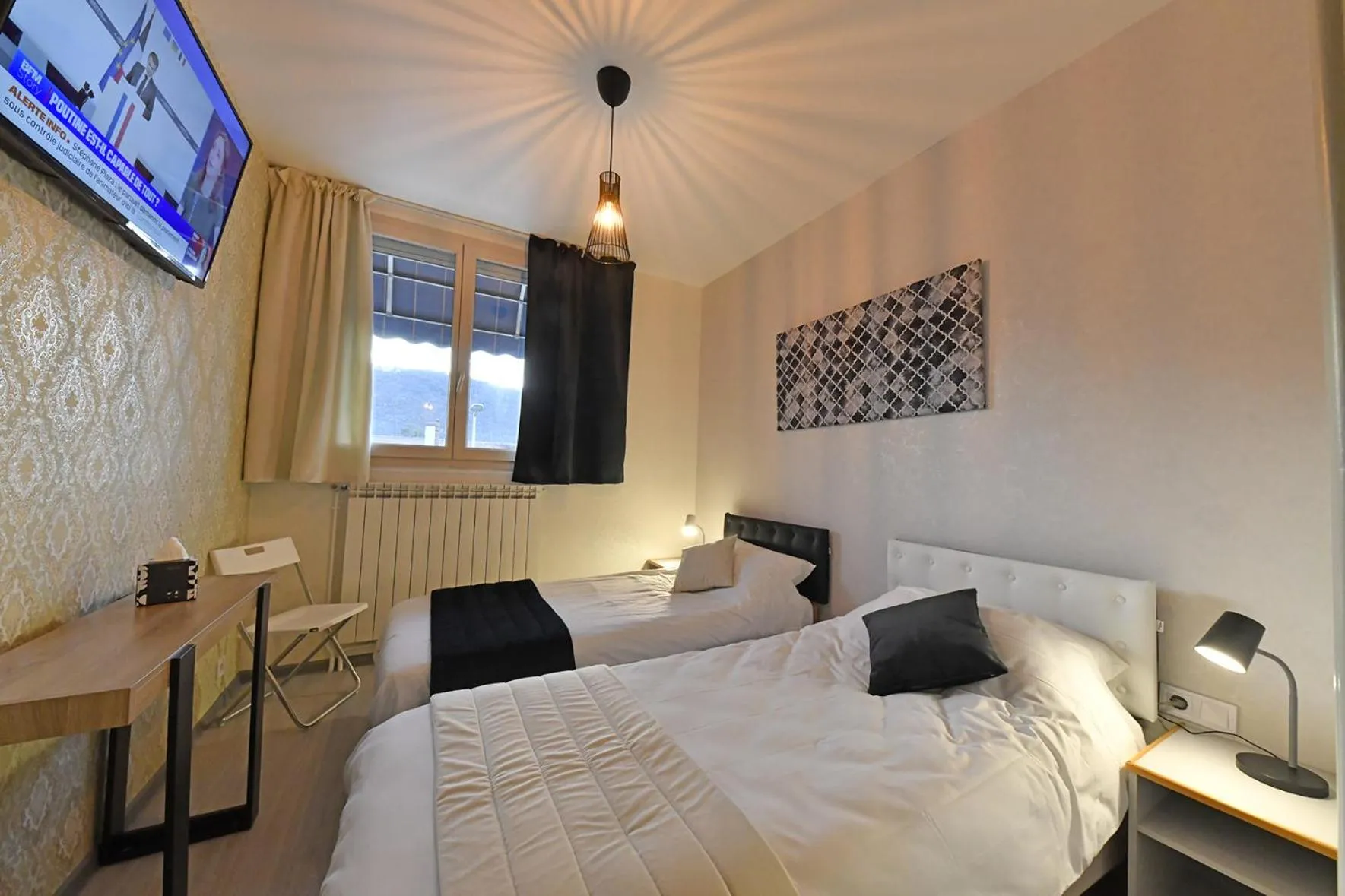 Bedroom, Bed in Les Portes du Cantal