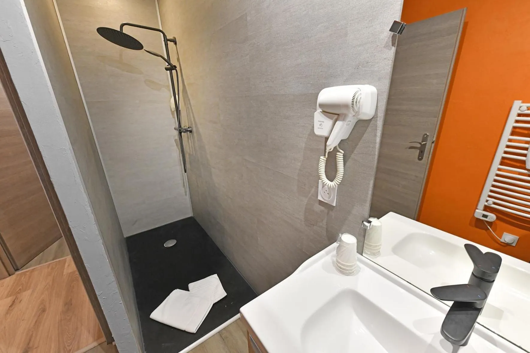 Bathroom in Les Portes du Cantal