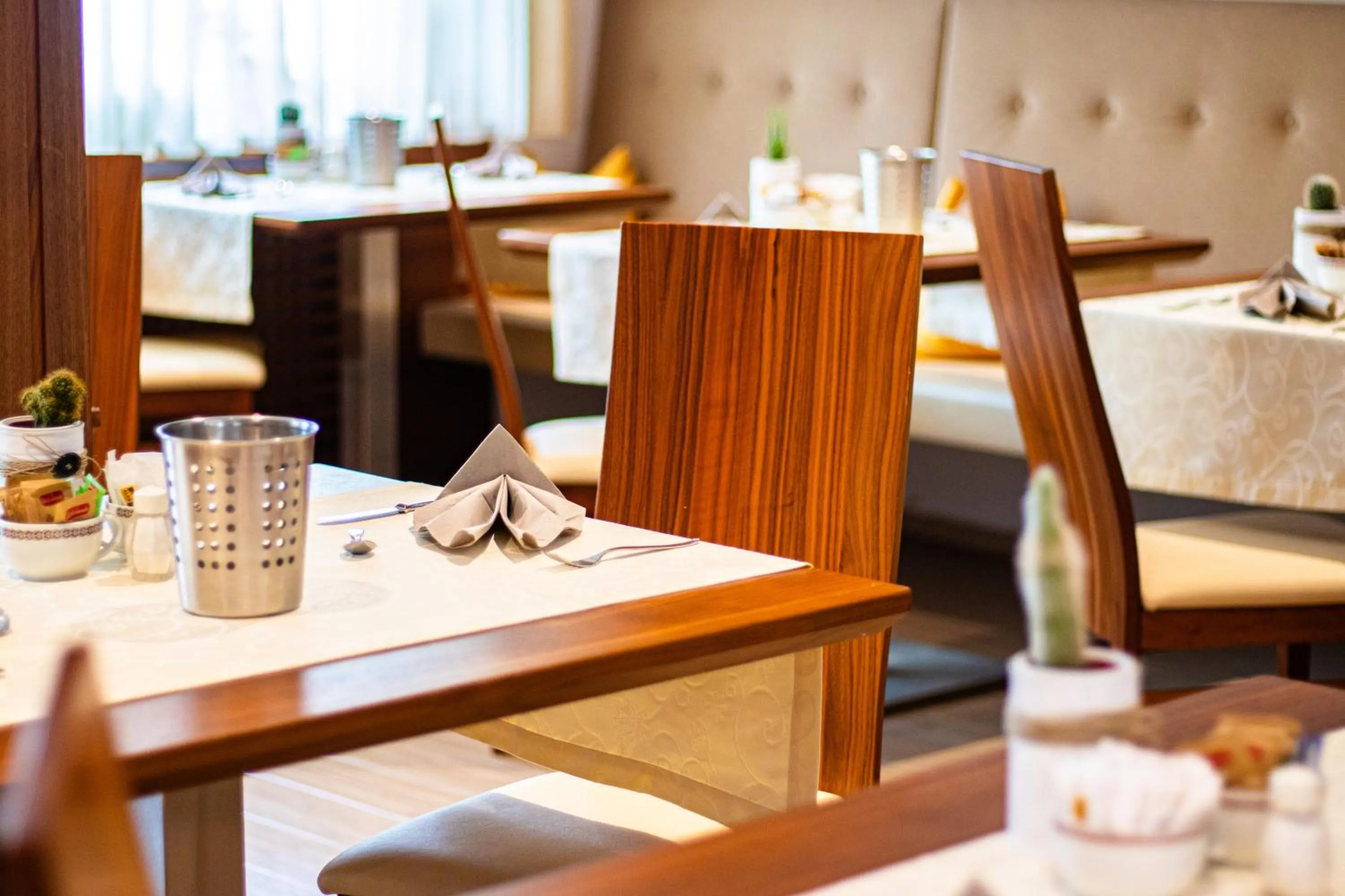 Breakfast in Garni Apparthotel St Valentin