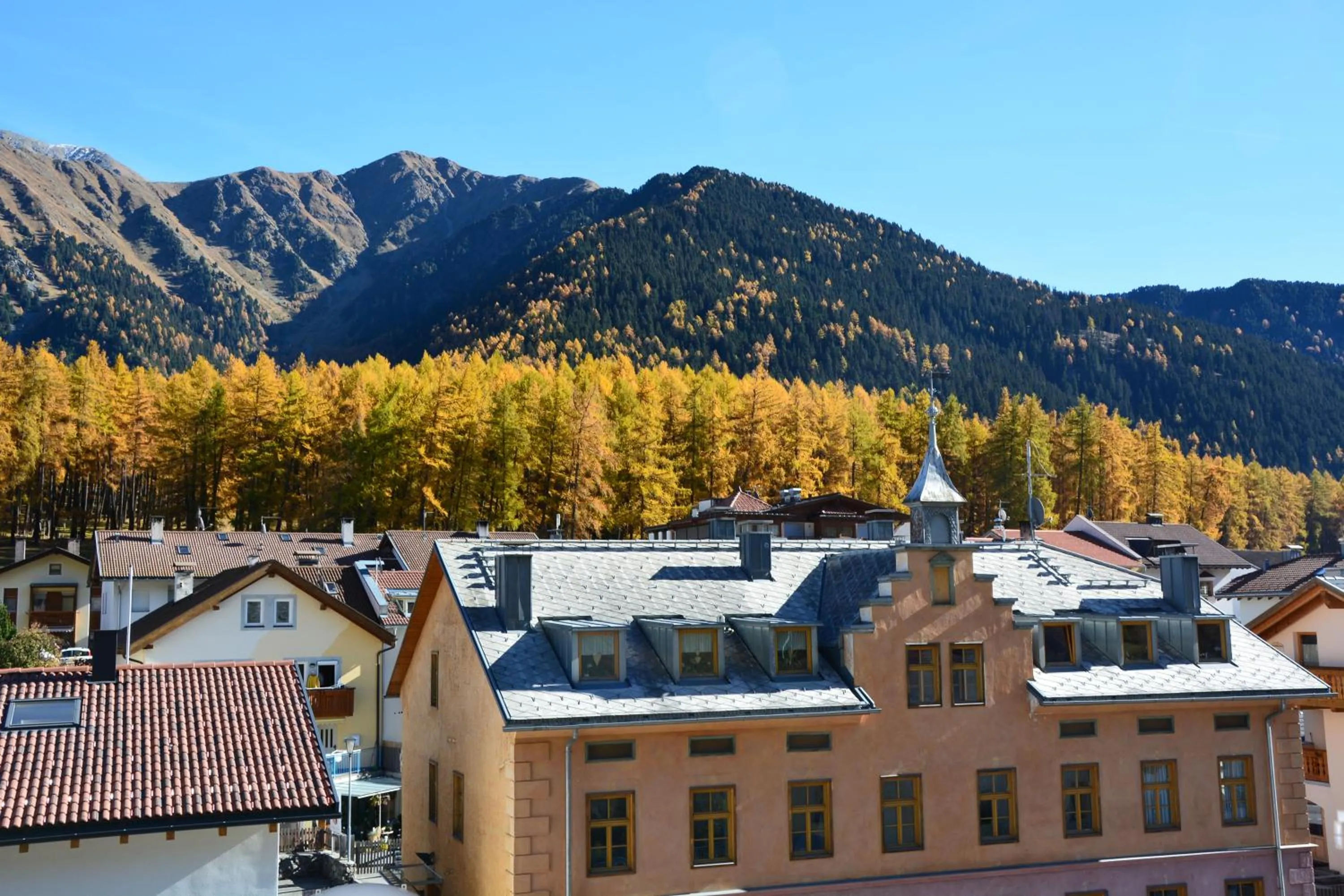 Natural landscape in Garni Apparthotel St Valentin