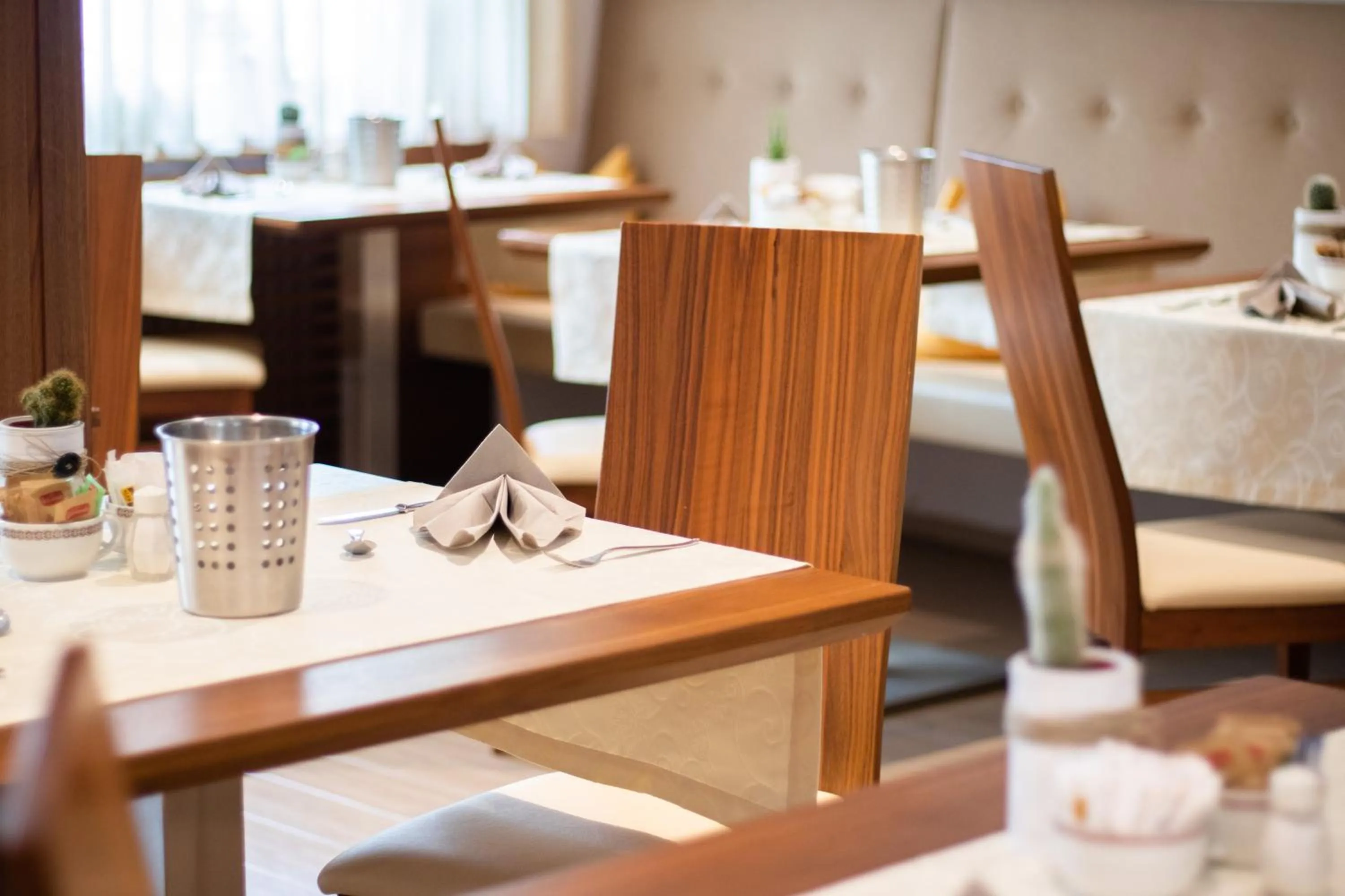 Breakfast in Garni Apparthotel St Valentin