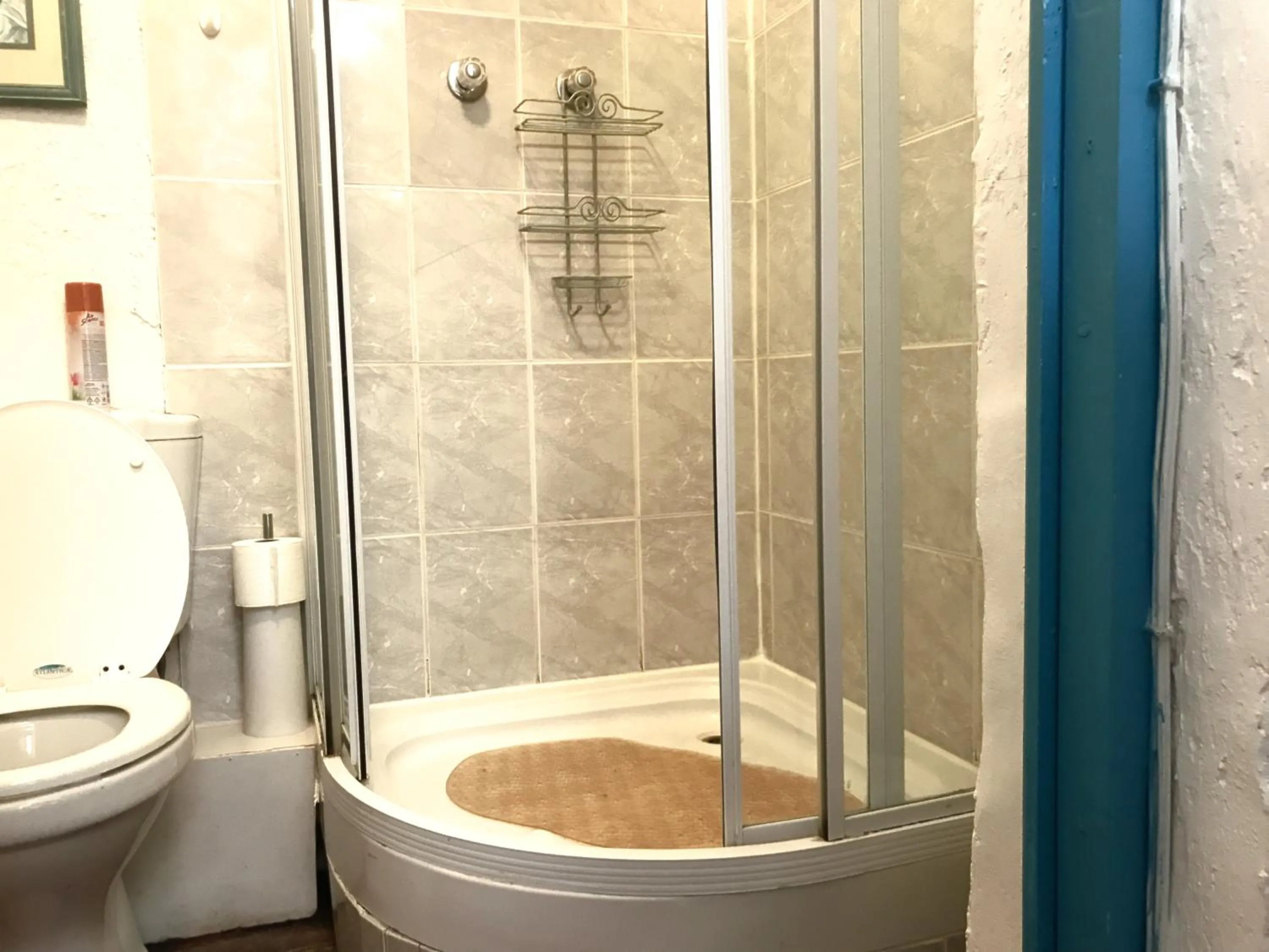 Shower in Athenian Villa