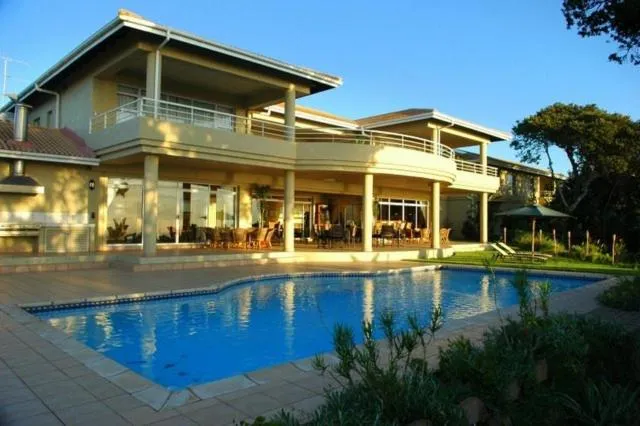 Property building in Albatross Guesthouse