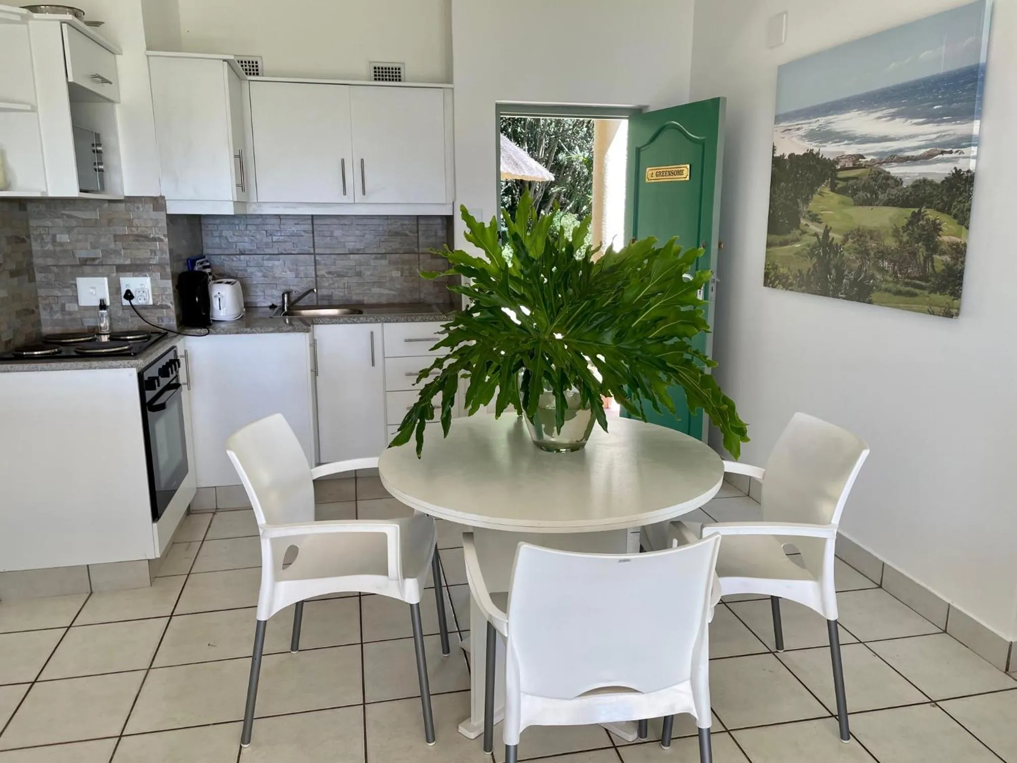 Kitchen or kitchenette in Albatross Guesthouse