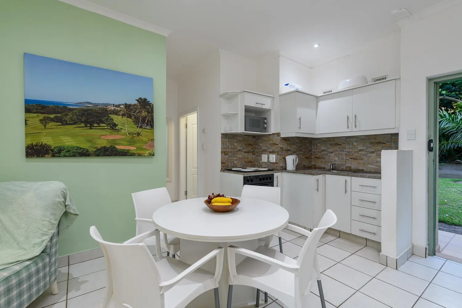 Kitchen or kitchenette in Albatross Guesthouse