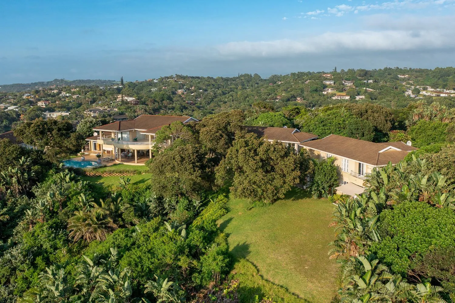 Property building in Albatross Guesthouse