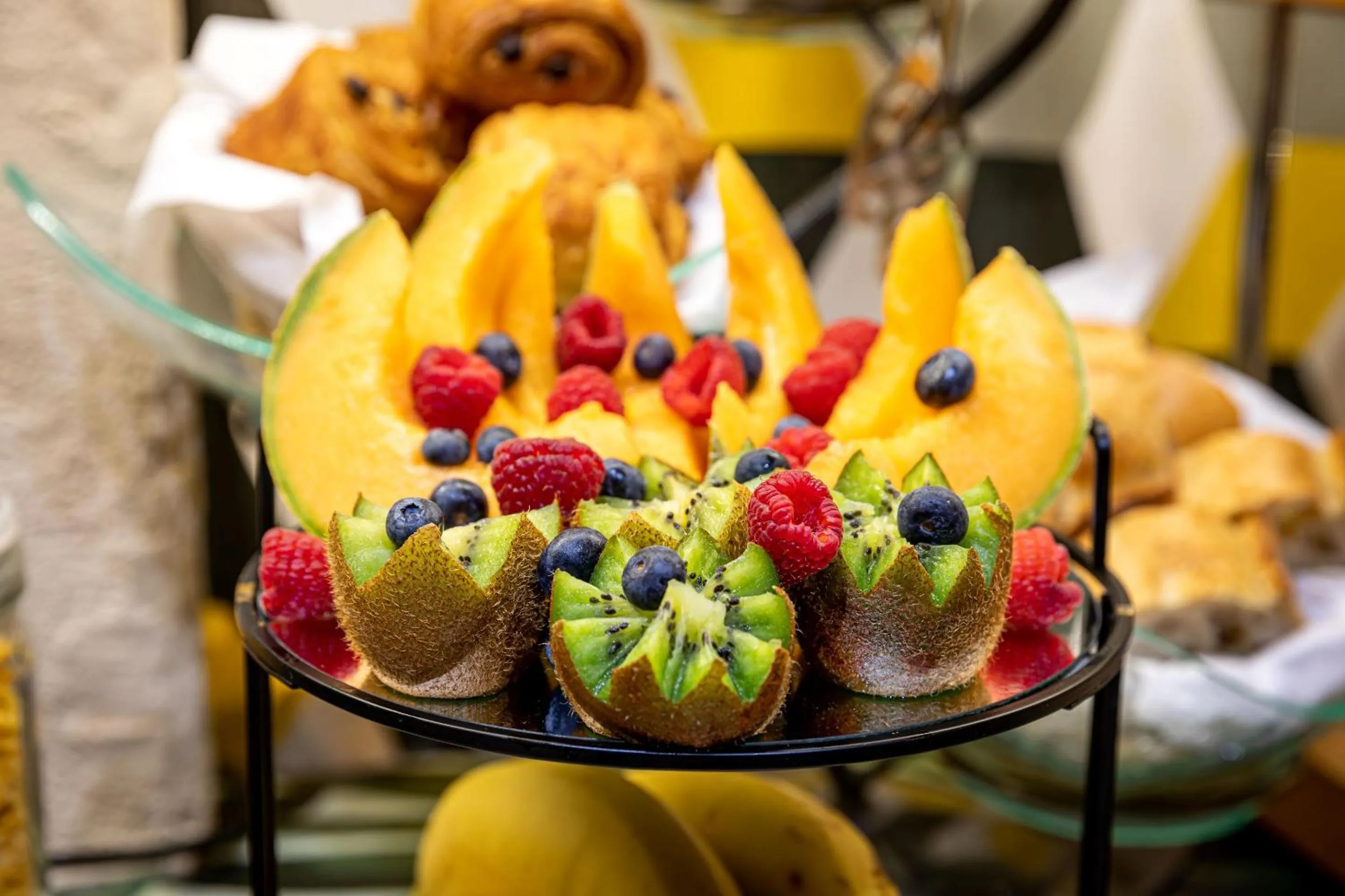 Food in Hotel Romance Malesherbes by Patrick Hayat