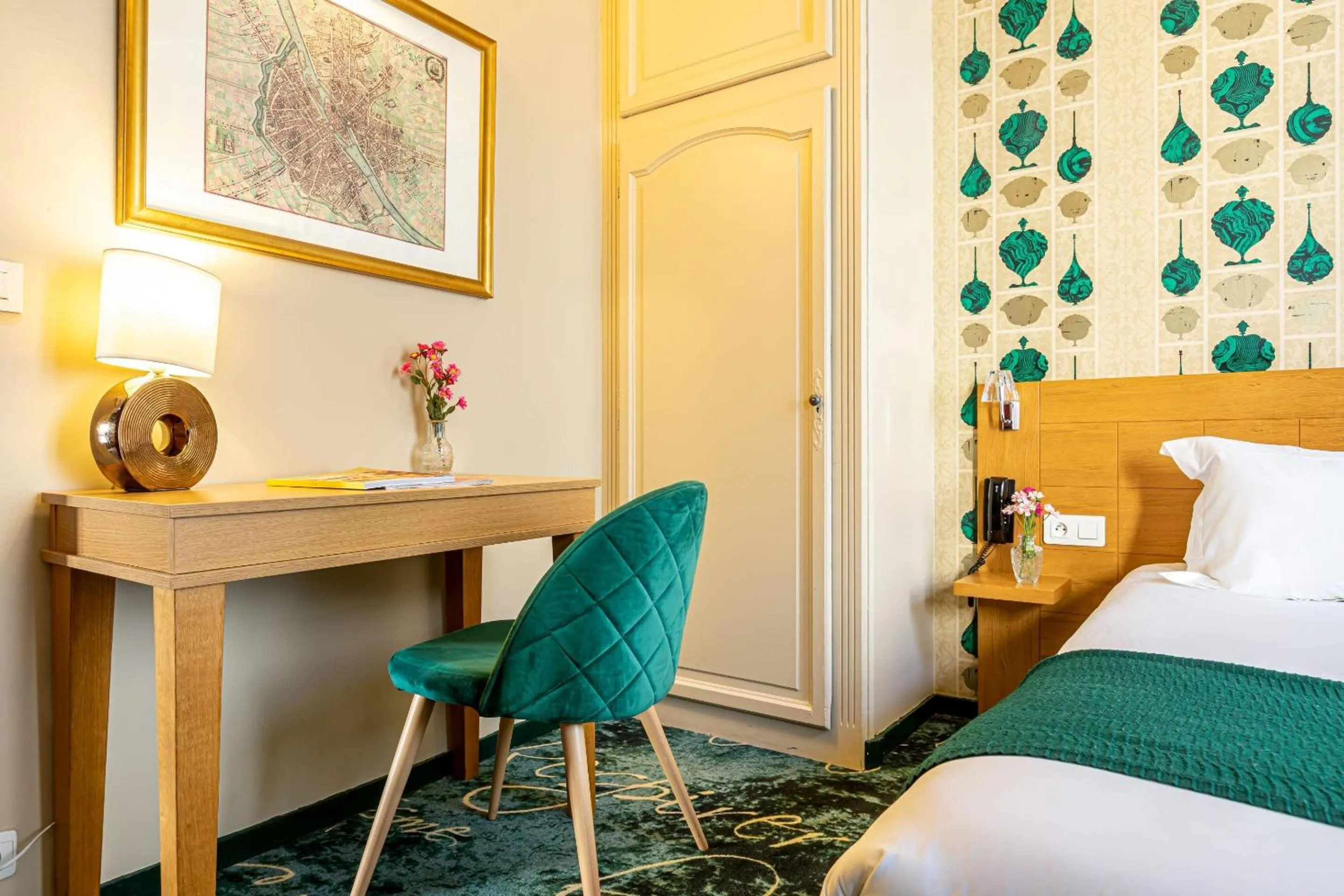 Bed in Hotel Romance Malesherbes by Patrick Hayat