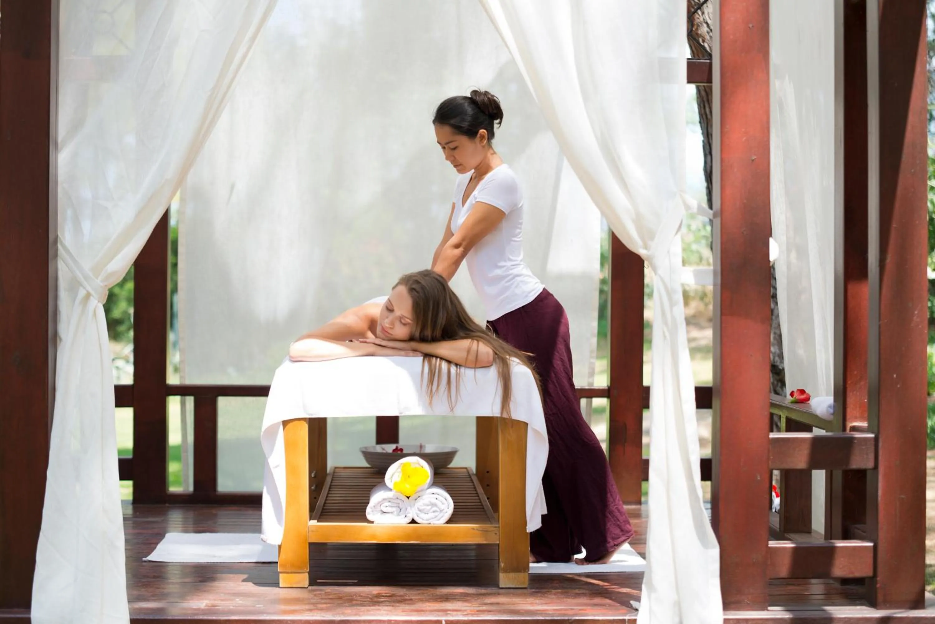 Staff in Liberty Lykia Adults Only