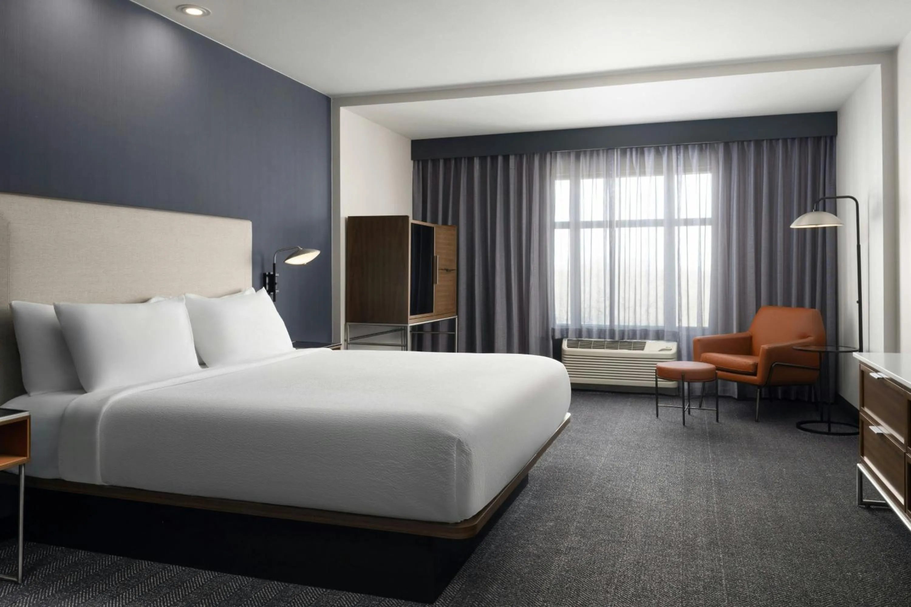 Bedroom, Bed in Courtyard by Marriott Dallas DFW Airport North/Grapevine