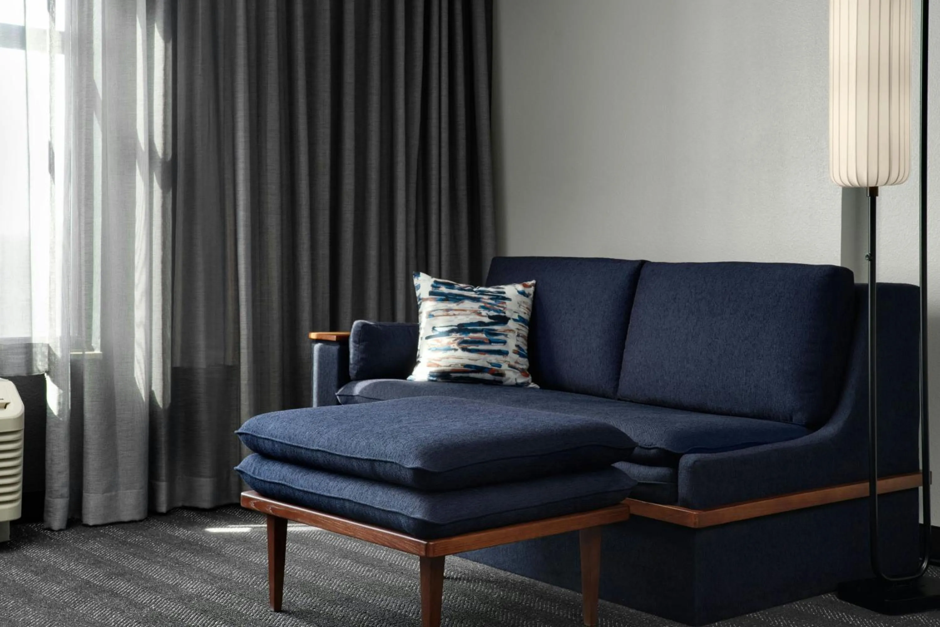 Photo of the whole room in Courtyard by Marriott Dallas DFW Airport North/Grapevine