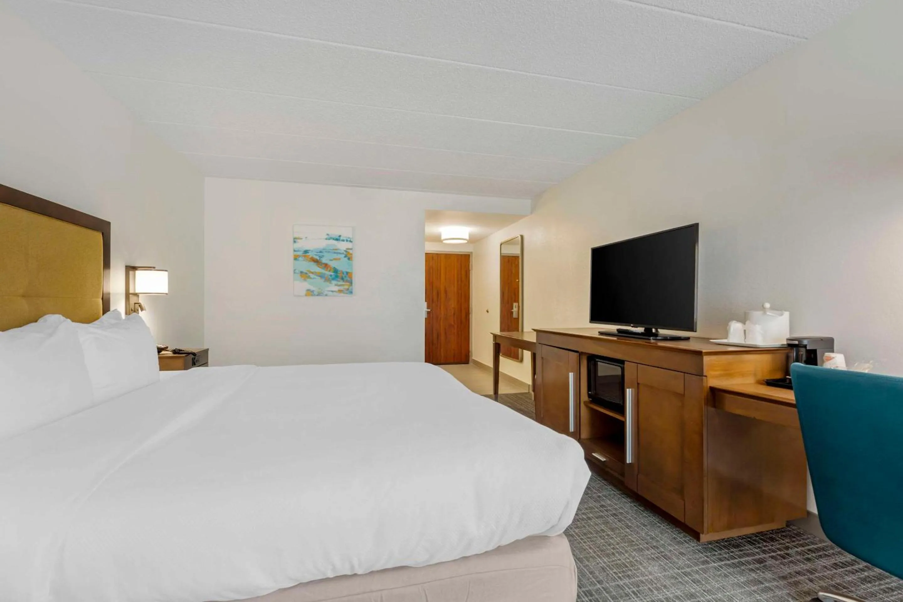 Bedroom, Bed in Comfort Inn Laurel - Fort Meade