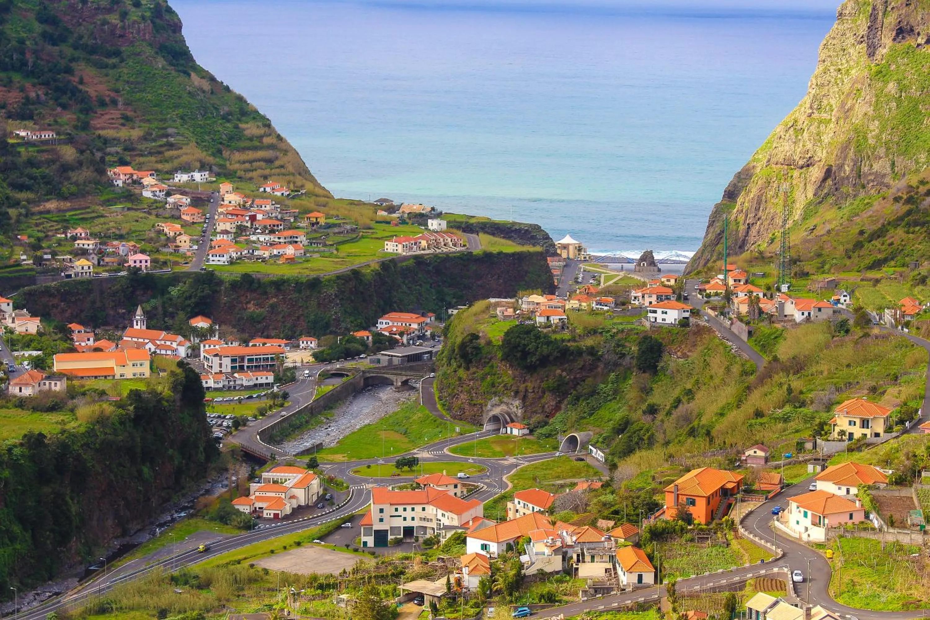 Spring in Madeira Surf Lodge