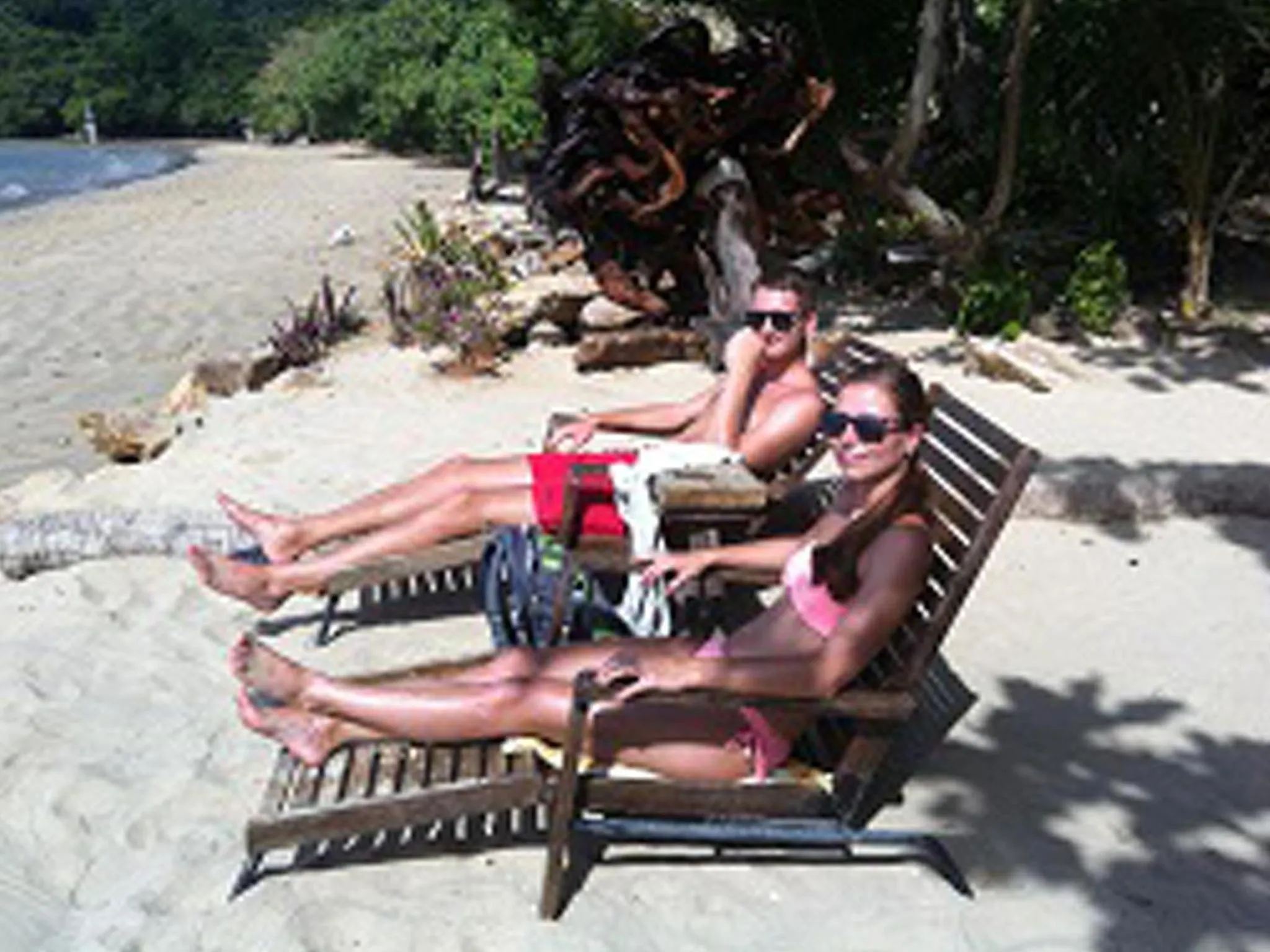 People in Bonhomie Beach Cottage