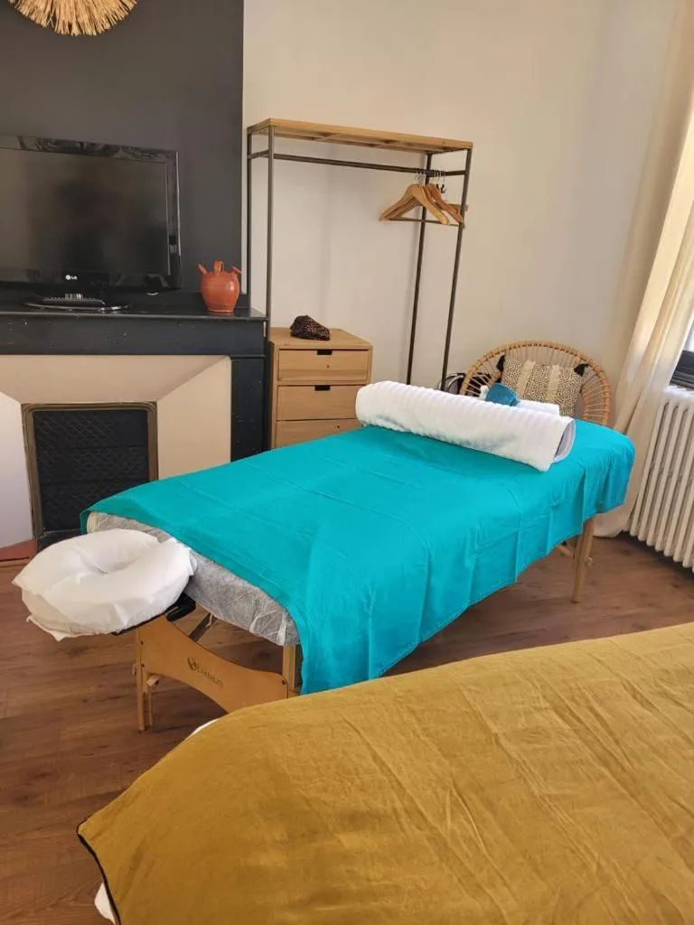 Massage, Bed in Hôtel La Résidence