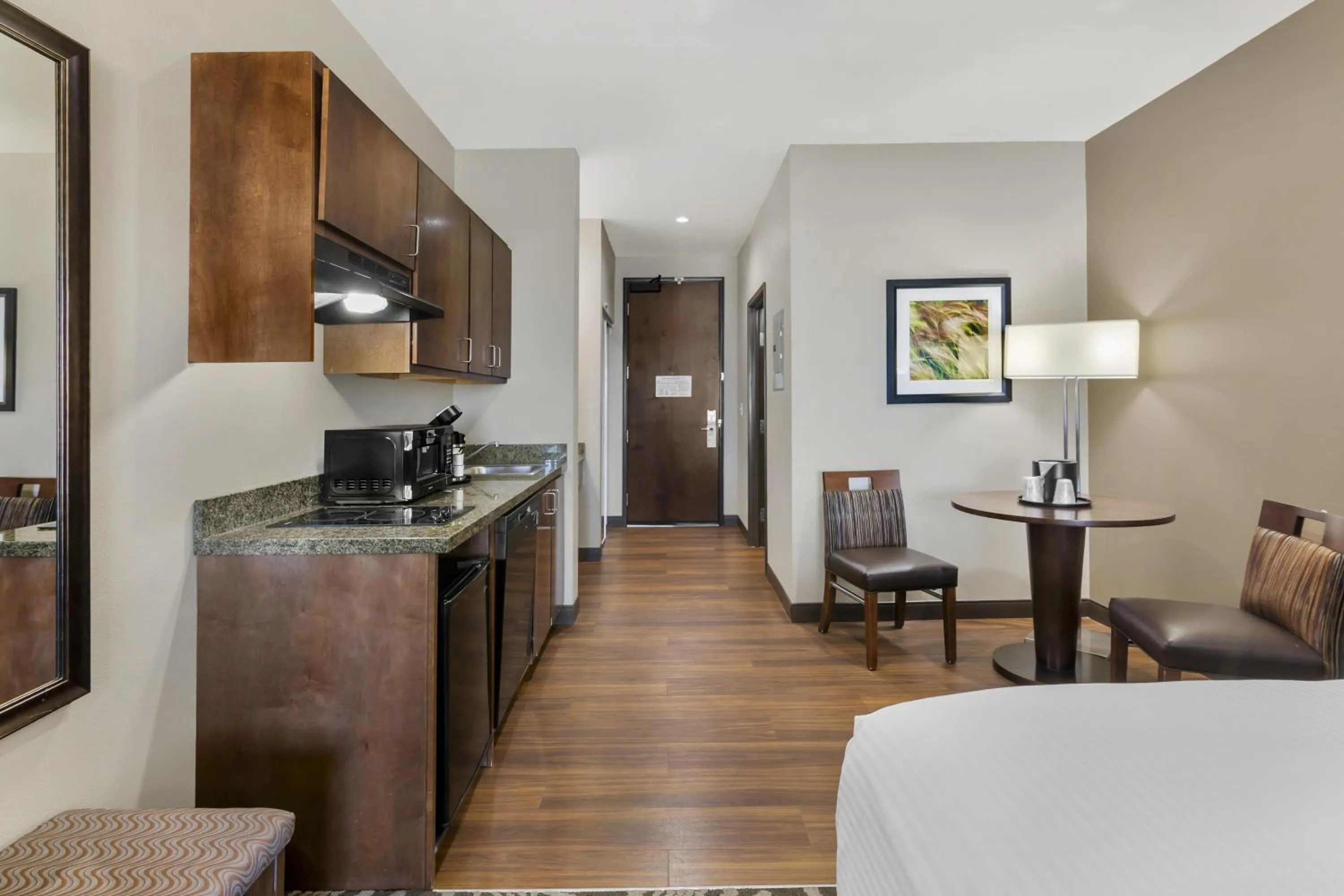 Bedroom, Bed in Best Western Plus Williston Hotel & Suites