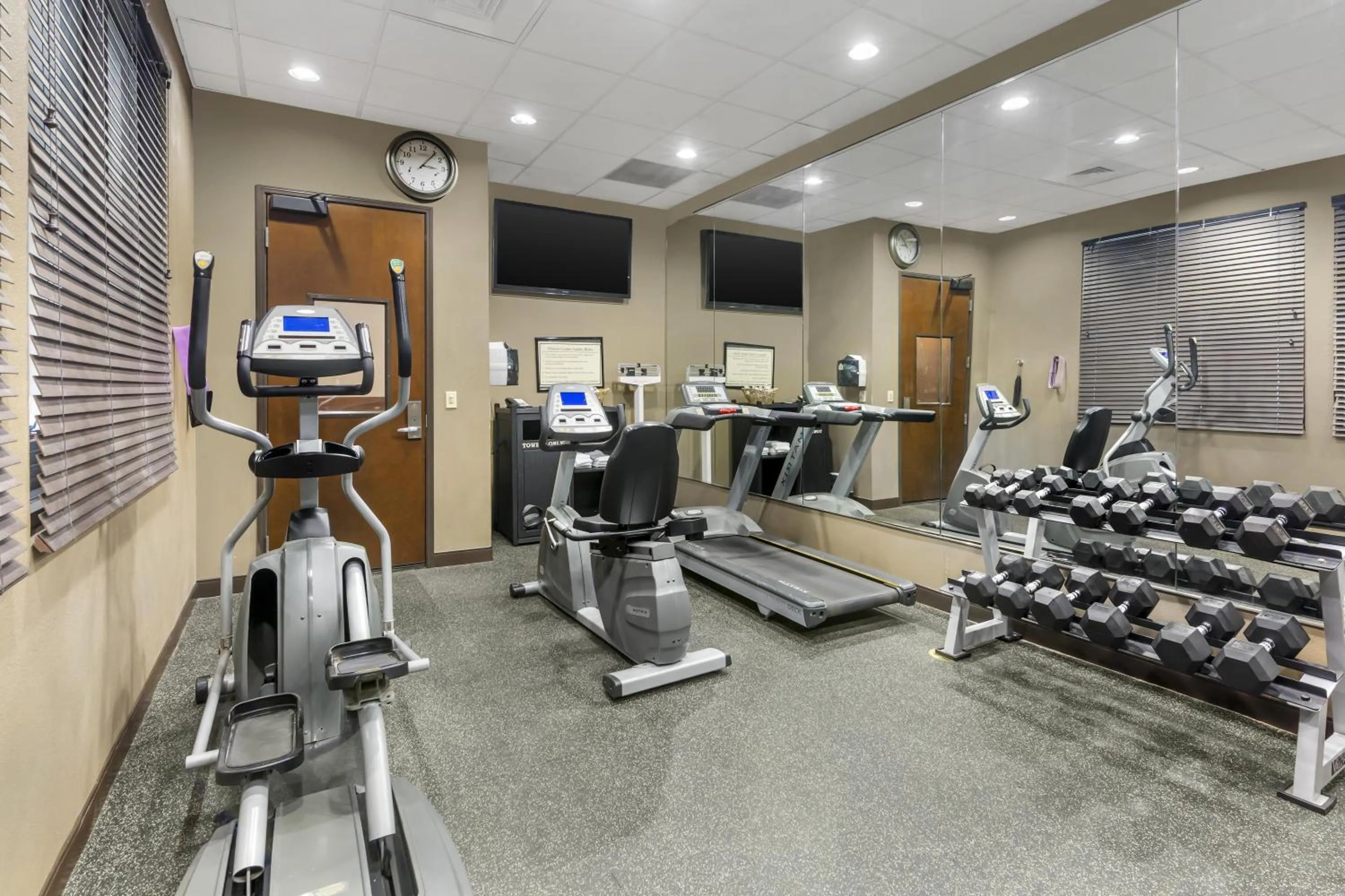 Fitness centre/facilities in Best Western Plus Williston Hotel & Suites