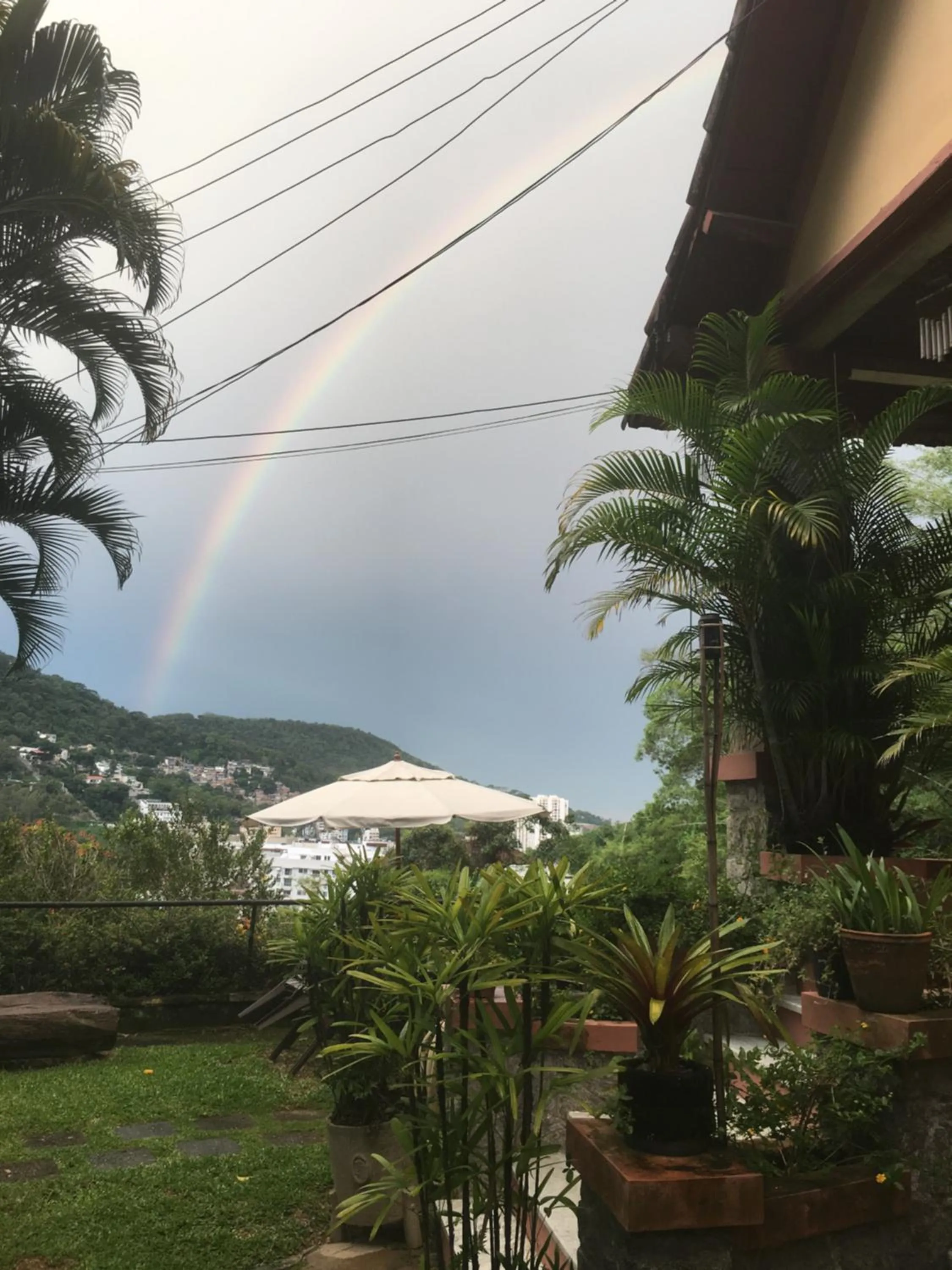 Garden view in Casa Caminho do Corcovado - Pet friendly