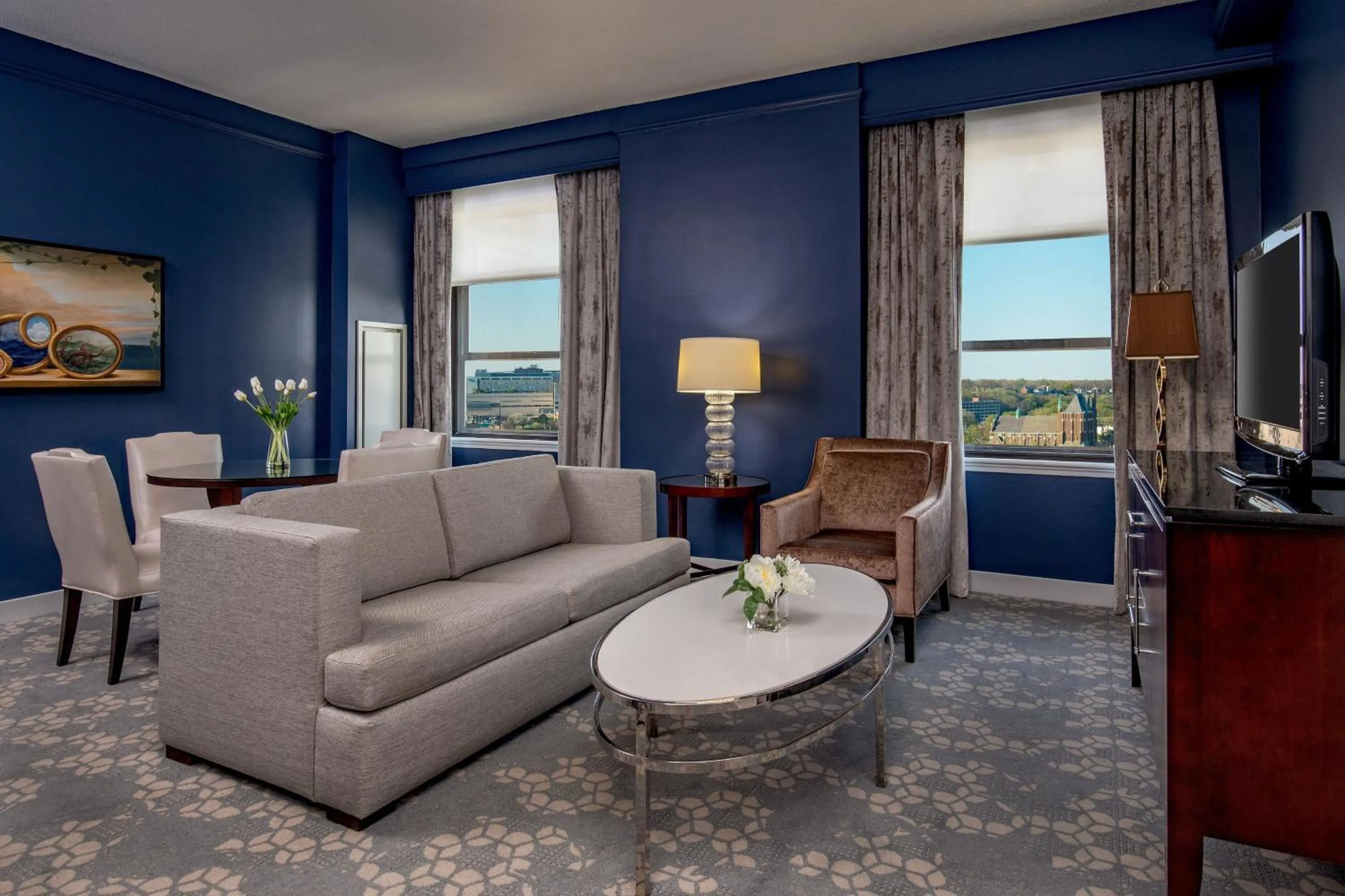 Photo of the whole room in Peoria Marriott Pere Marquette