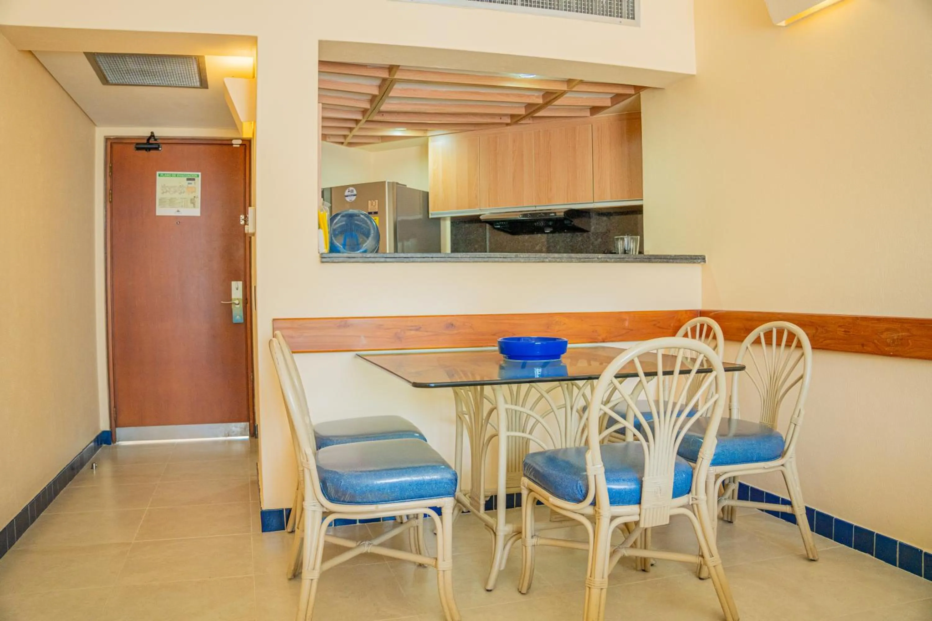 Dining area in Zuana Beach Resort