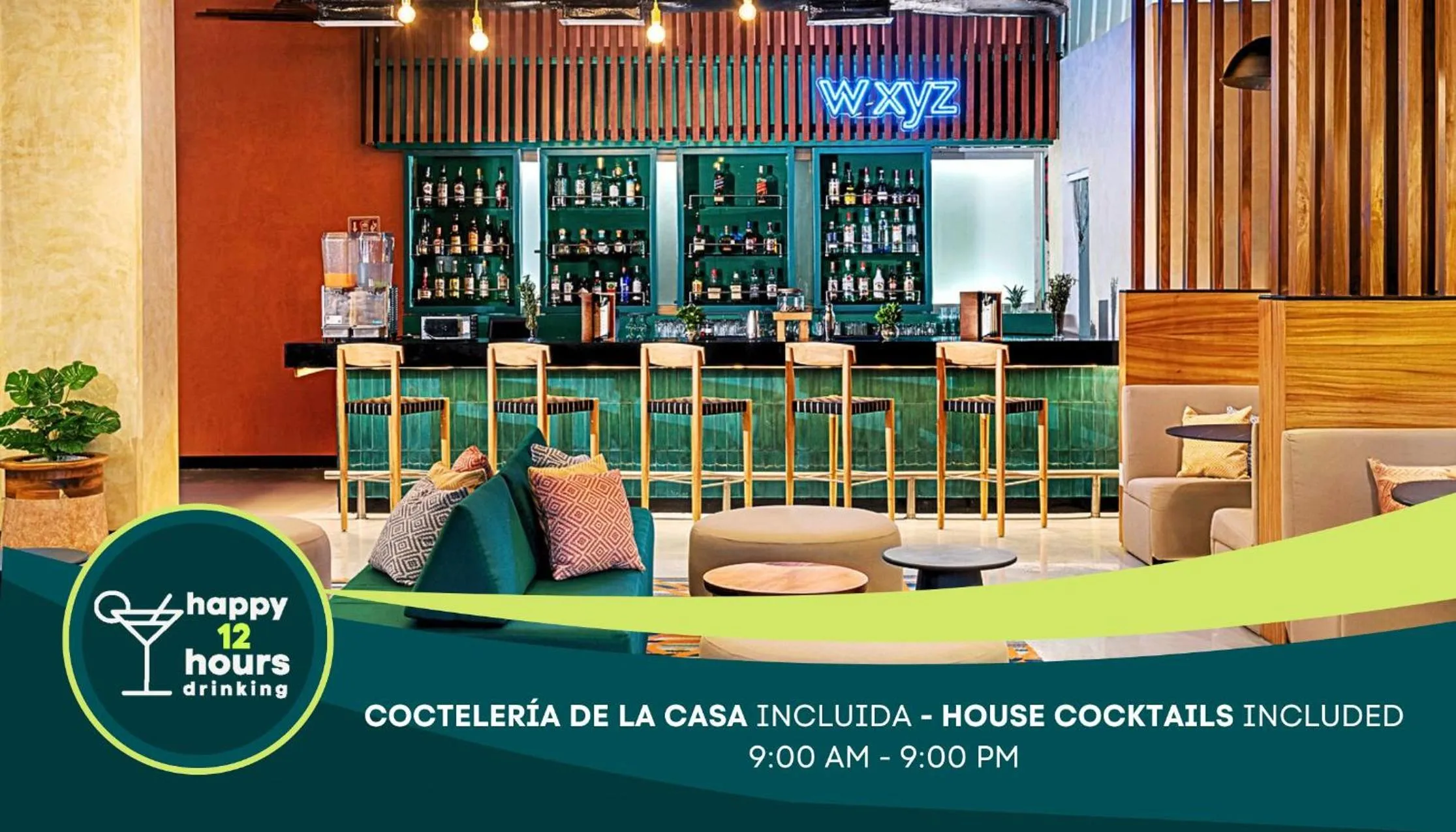 Lounge or bar in Aloft Cancun