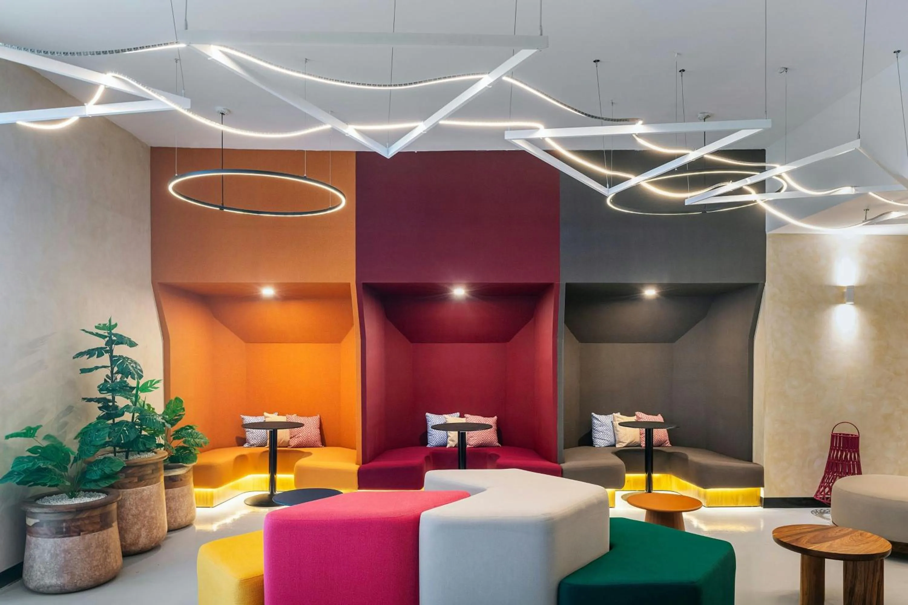 Lounge or bar in Aloft Cancun