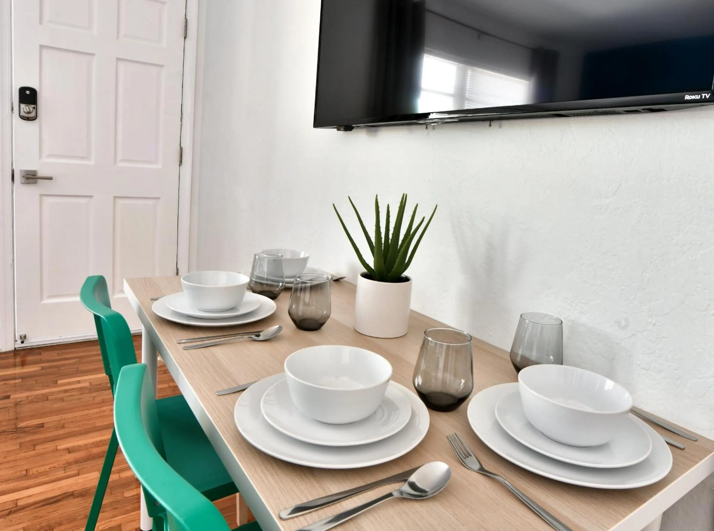 Kitchen or kitchenette in Broadwaysuites Downtown By RocketStay