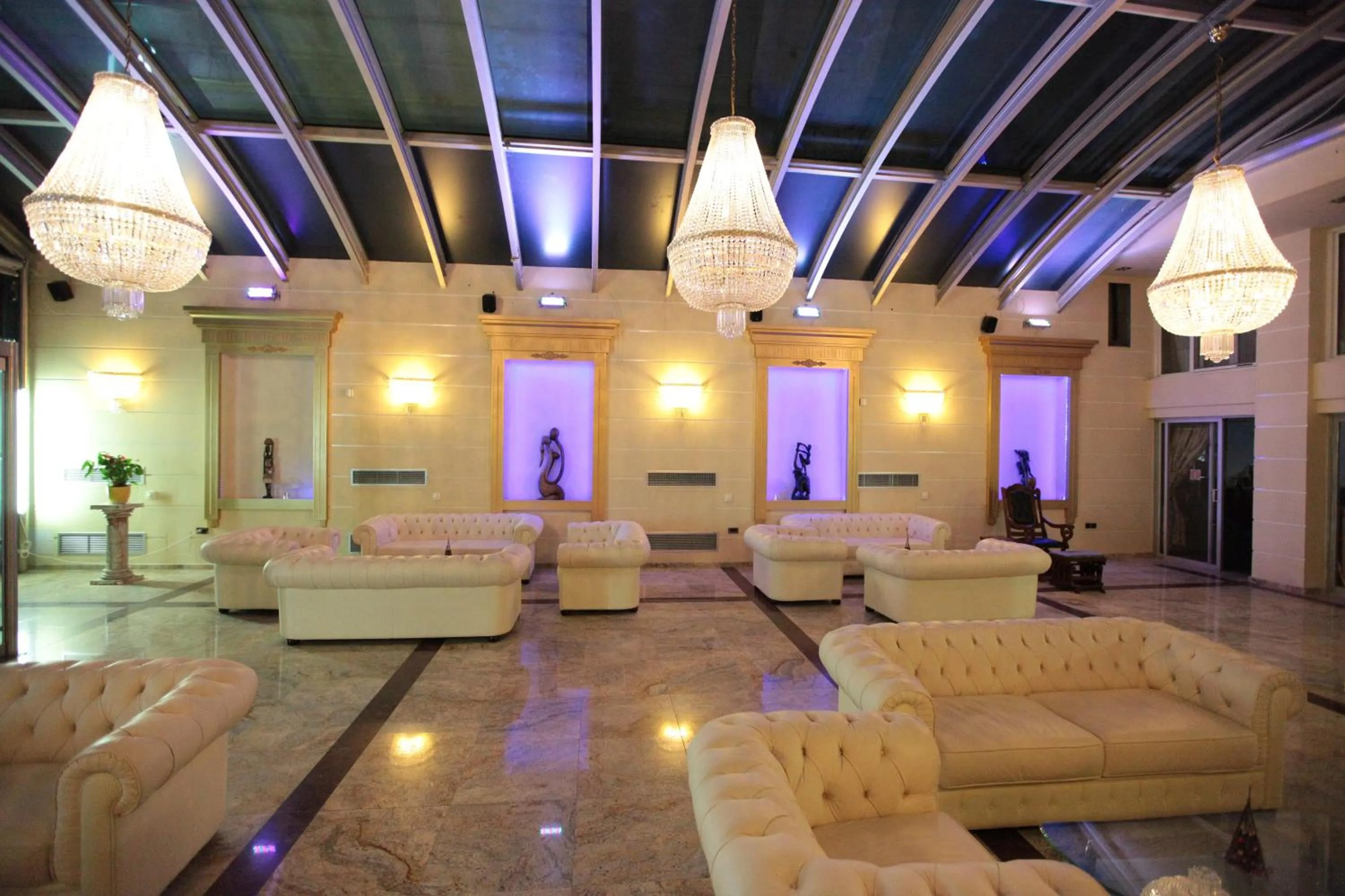 Lobby or reception in Hotel Astoria