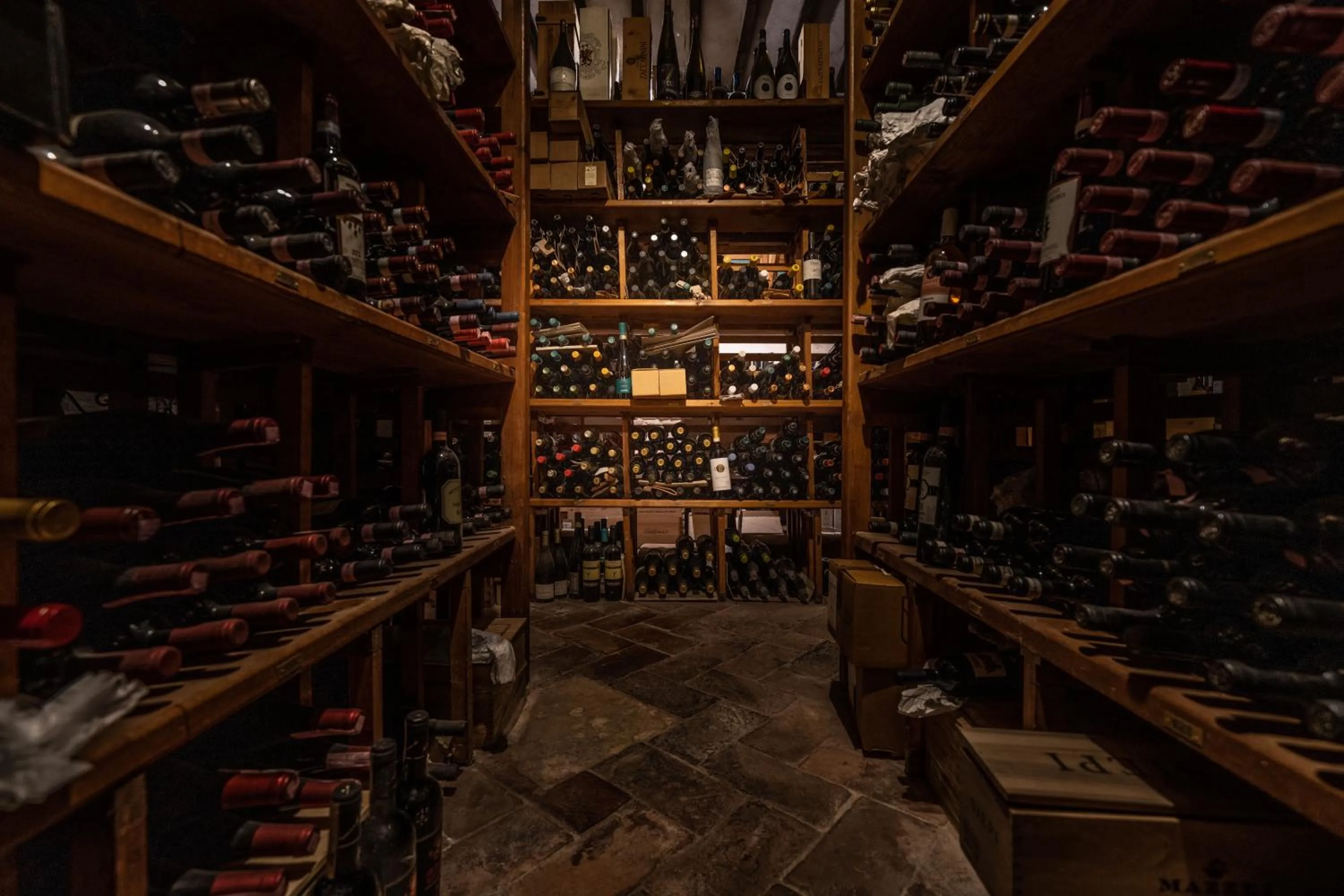 Restaurant/places to eat in Marchese Del Grillo