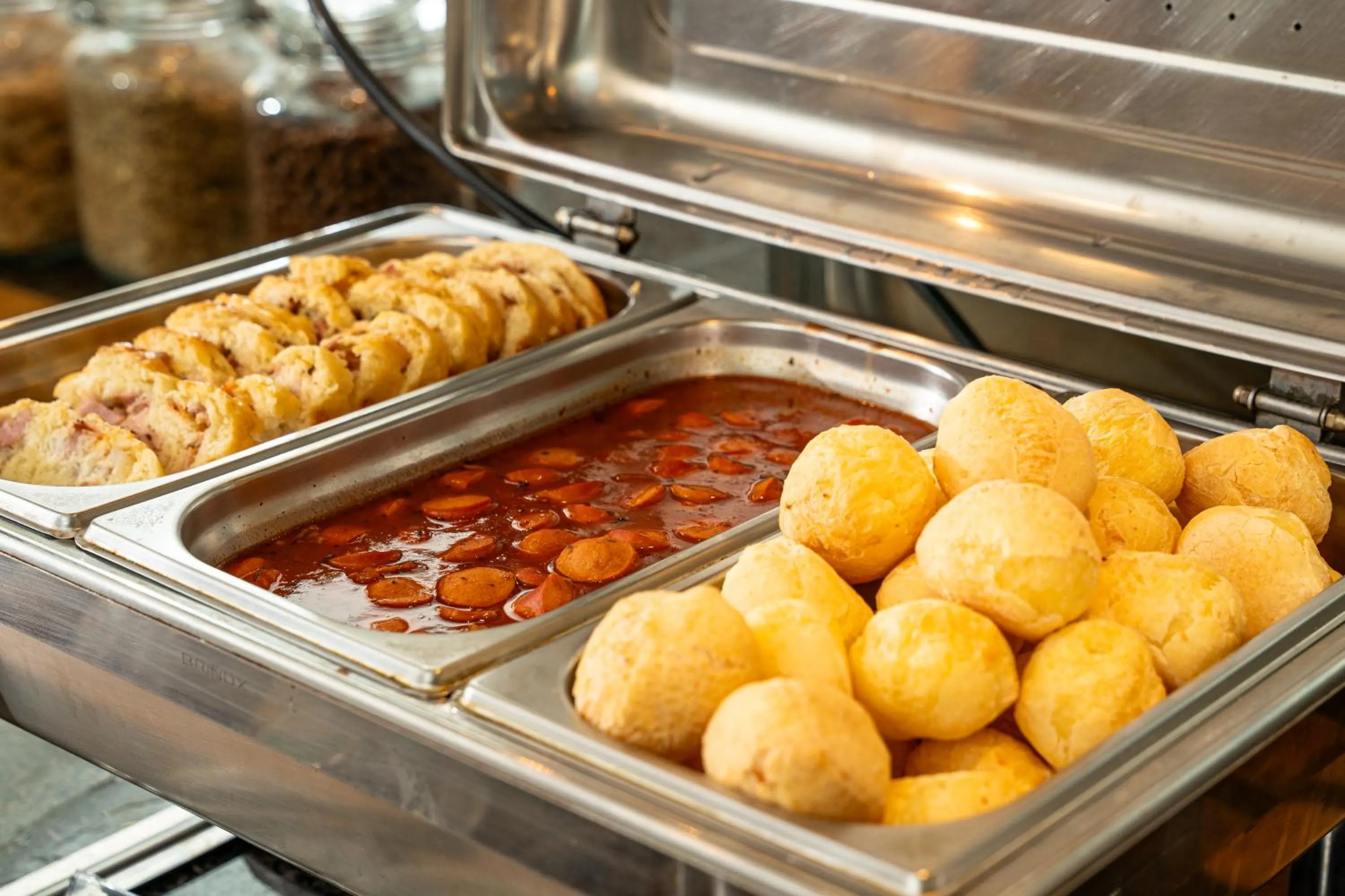 Breakfast in Pousada Luis XV