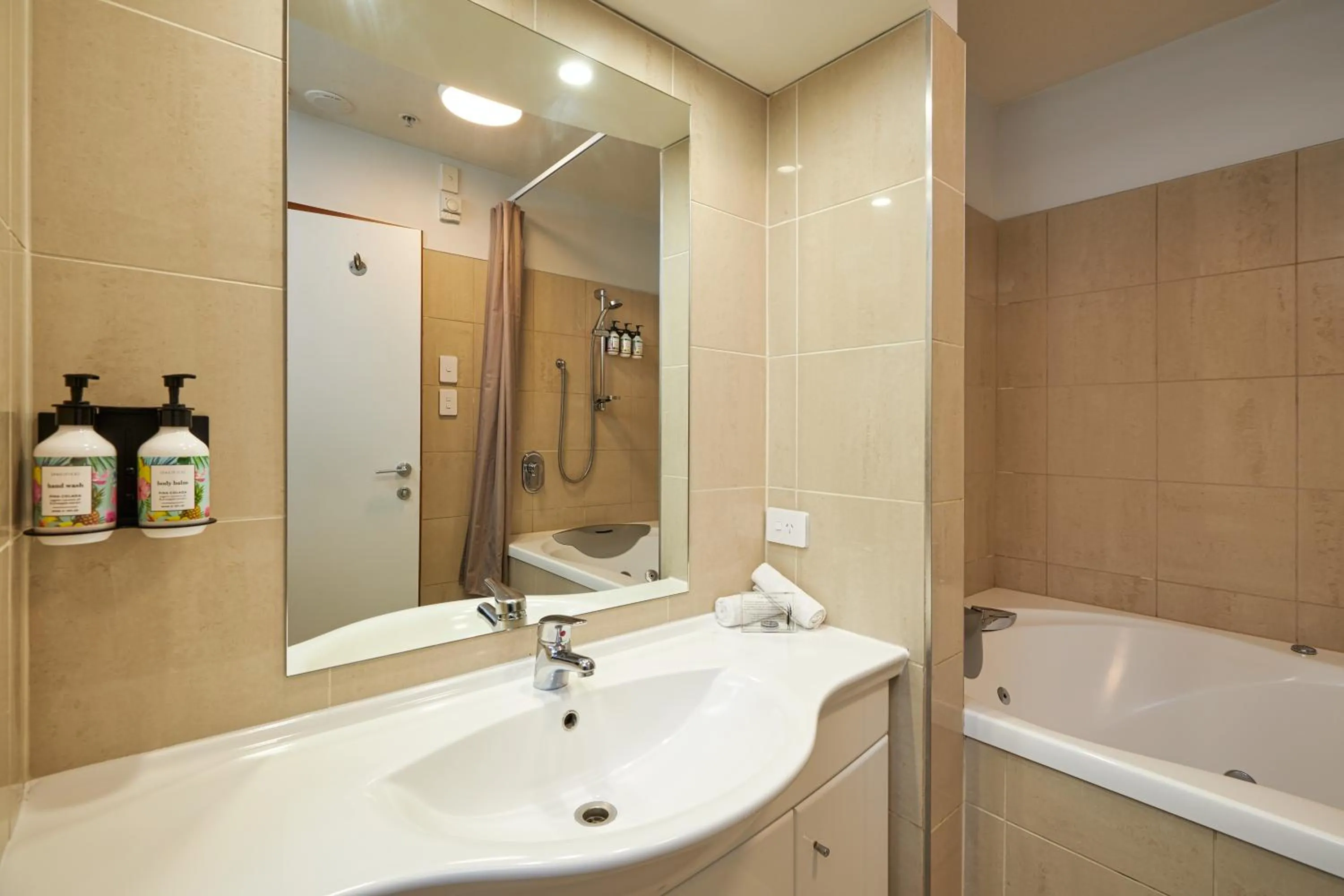 The White Morph - Heritage Collection