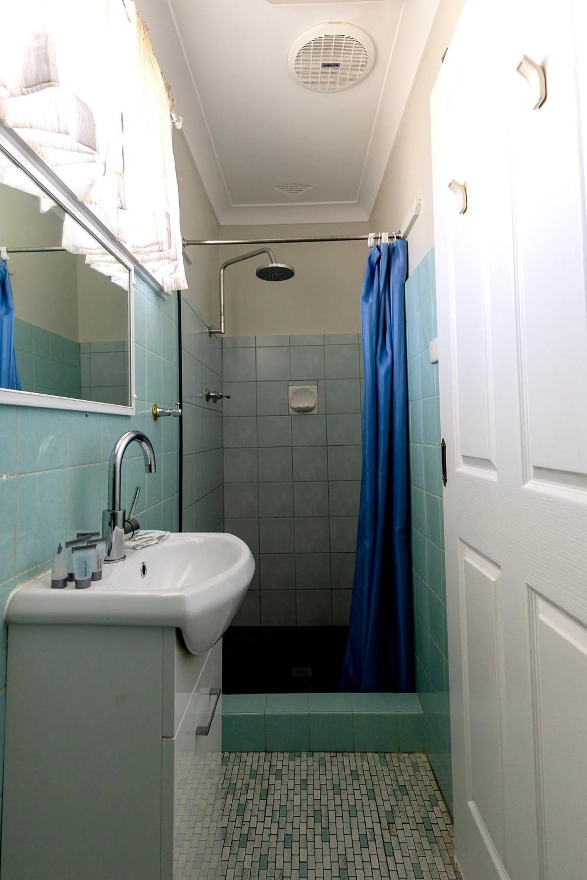 Breeze Inn 13 Princes Highway, Ulladulla