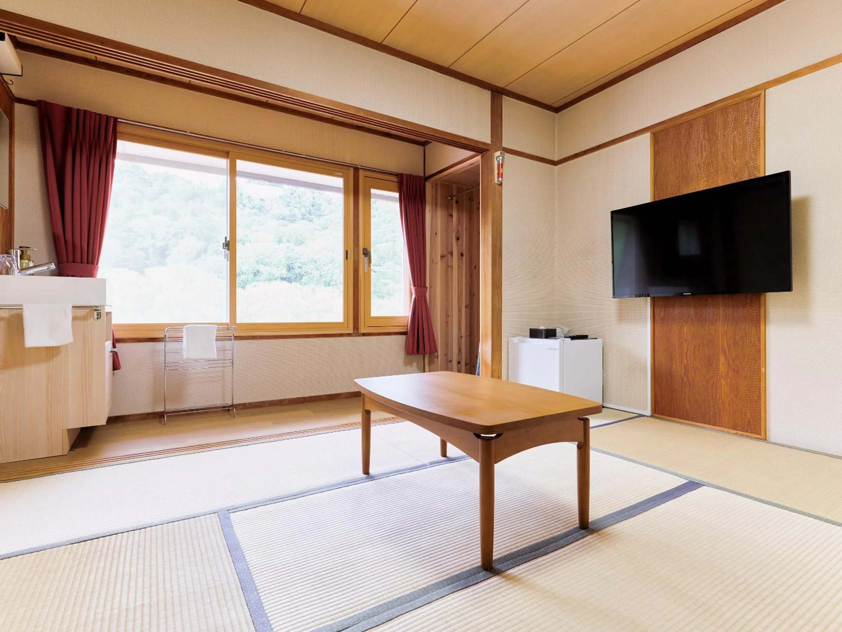 Photo of the whole room in Ishinoyu Lodge