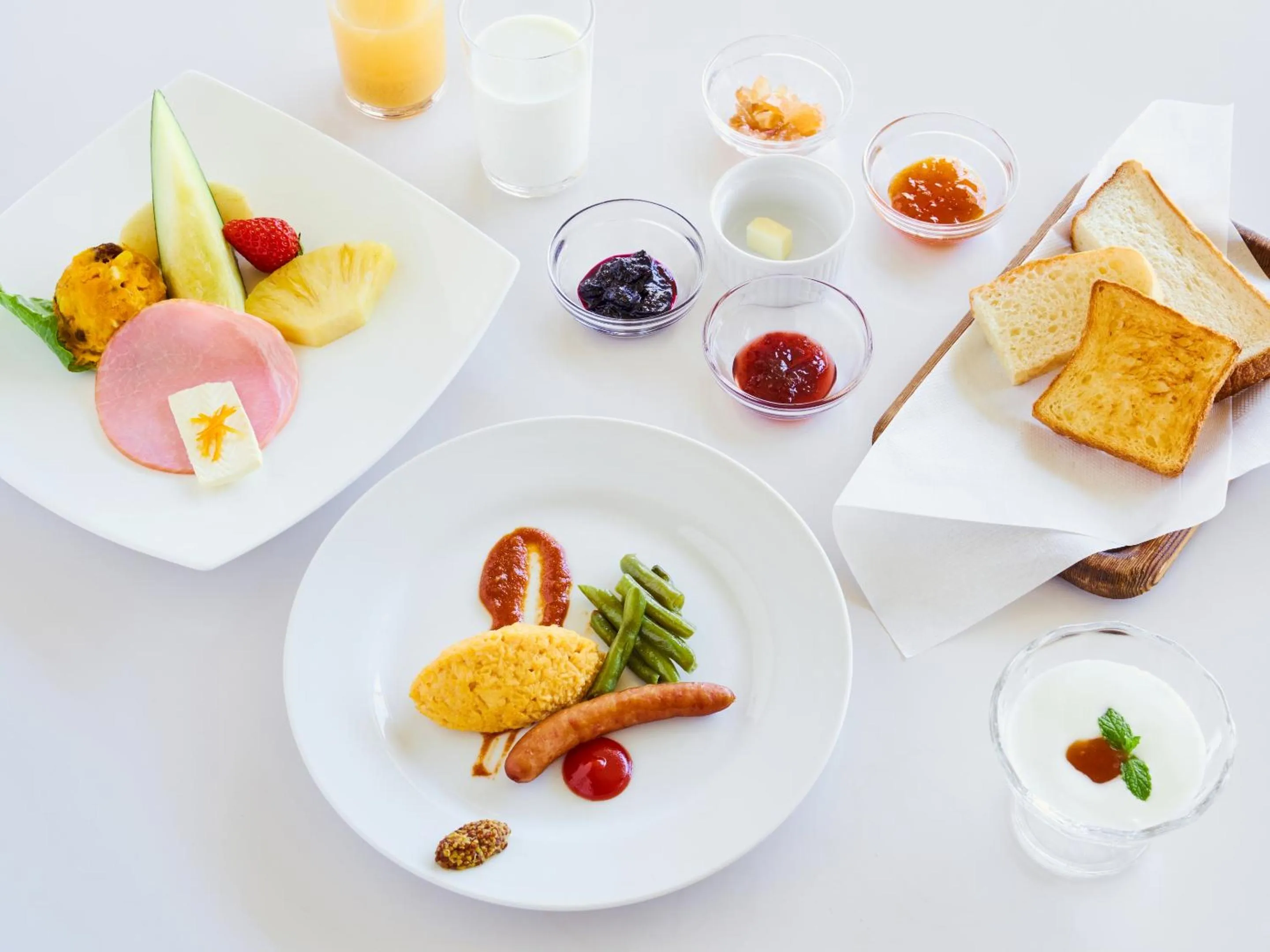 Breakfast in Ishinoyu Lodge